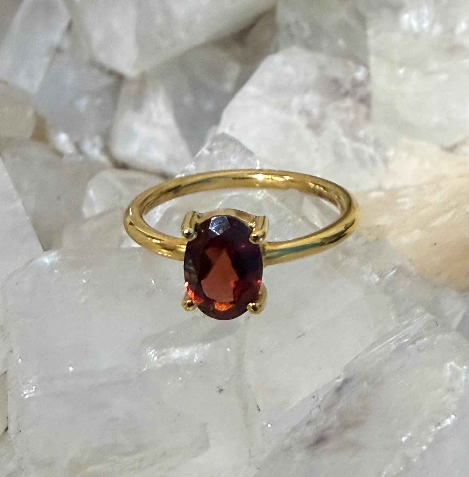 Garnet 925 Sterling Silver Ring Size 7 Crystal Wellness