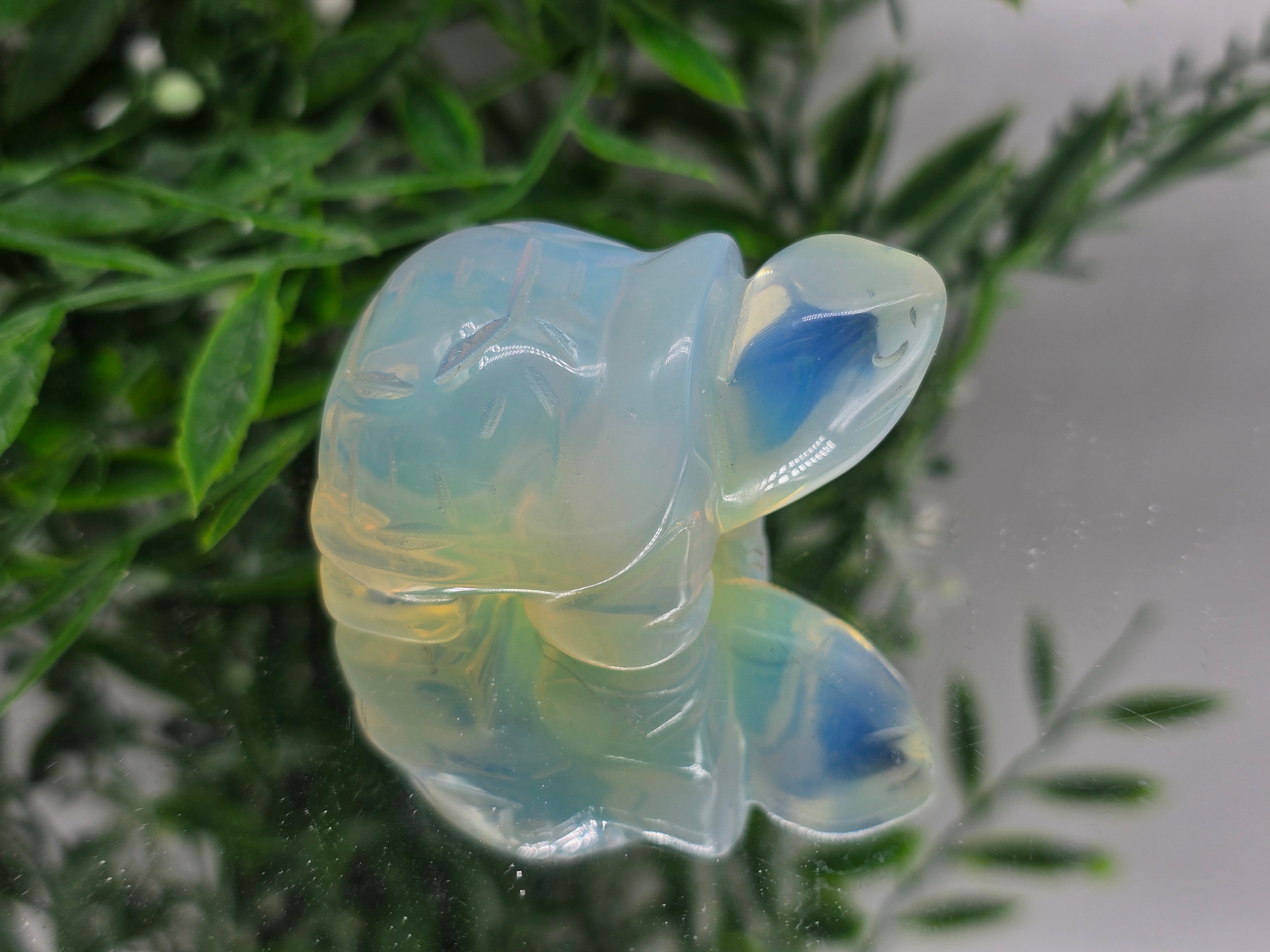 Crystal Turtle Figurine – Symbol of Longevity, Protection & Steady Prosperity Crystal Wellness