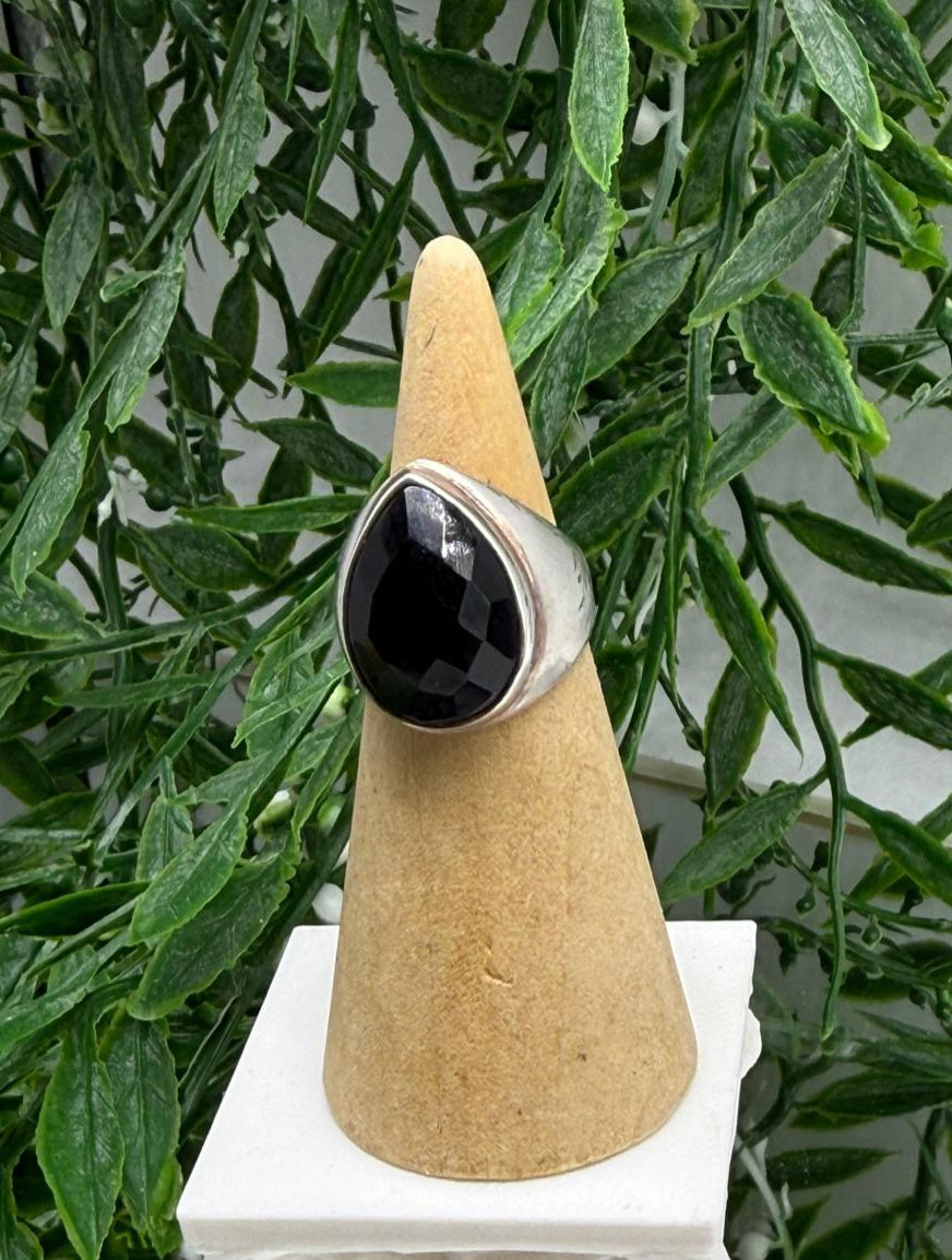 Black Onyx Teardrop Solid 925 Sterling Silver Ring Size 5.5 (Stone of Protection & Inner Strength) Crystal Wellness