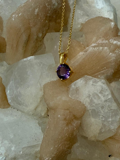 Amethyst Radiance Round Pendant in 18ct Gold Vermeil Crystal Wellness