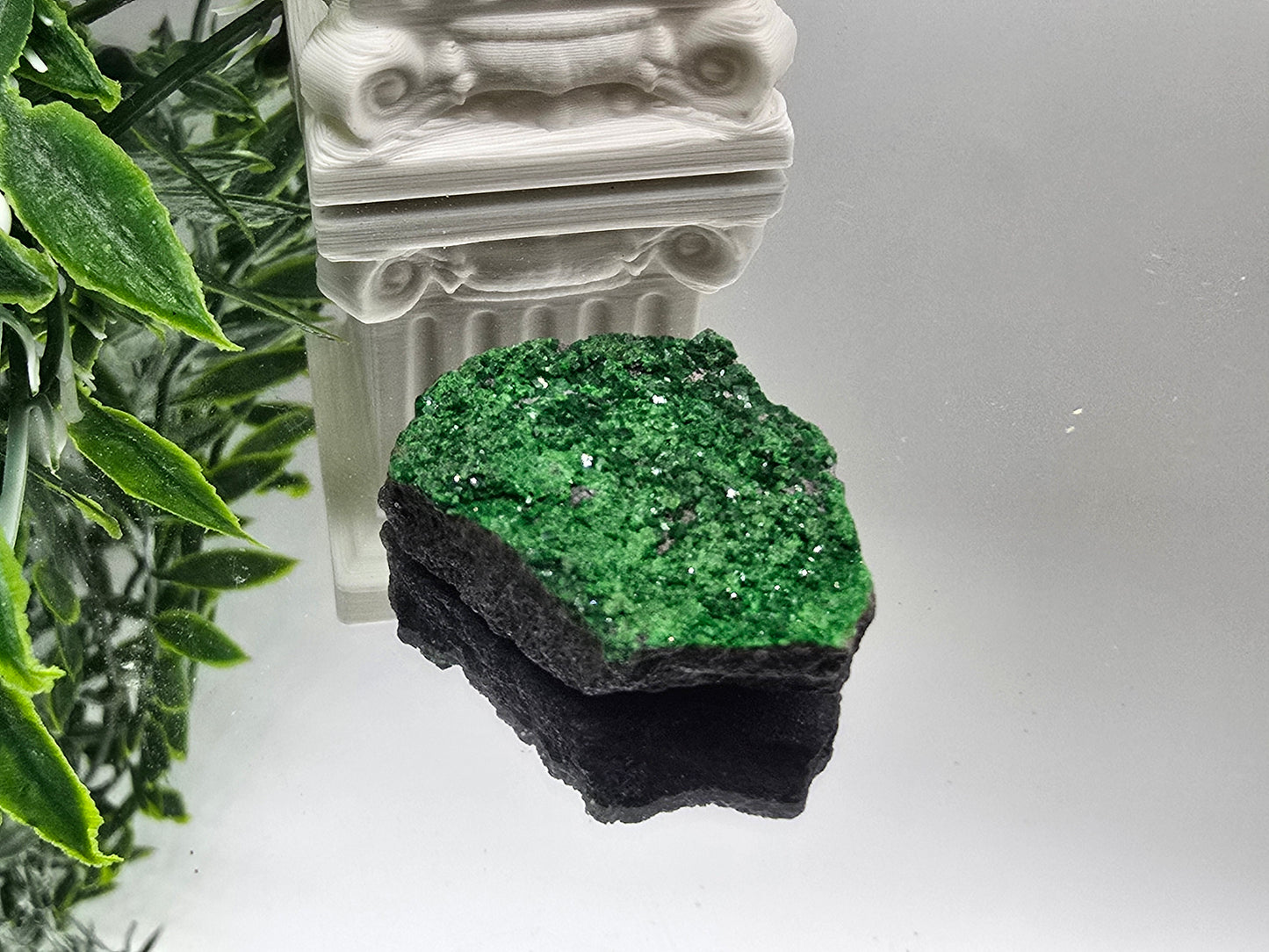 Uvarovite Rare AAA 33 × 27 × 8 mm (Stone of Abundant Heart & Prosperity) Crystal Wellness