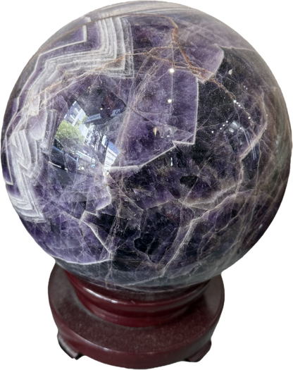 Chevron Amethyst Sphere – 22.2kg | Diameter 25cm Crystal Wellness