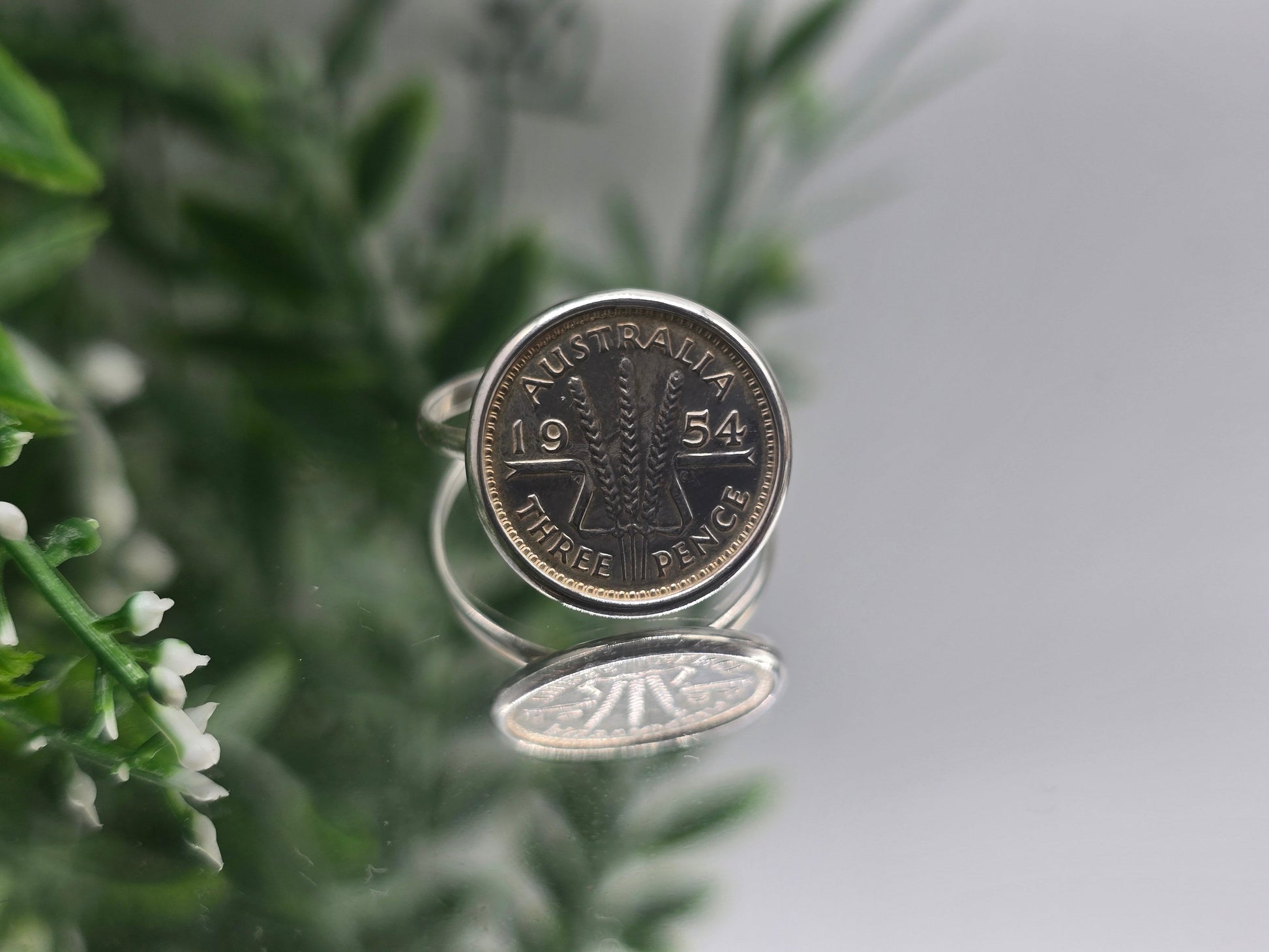 Australian Three Pence 1954 Silver Ring – Size 9.5 Crystal Wellness