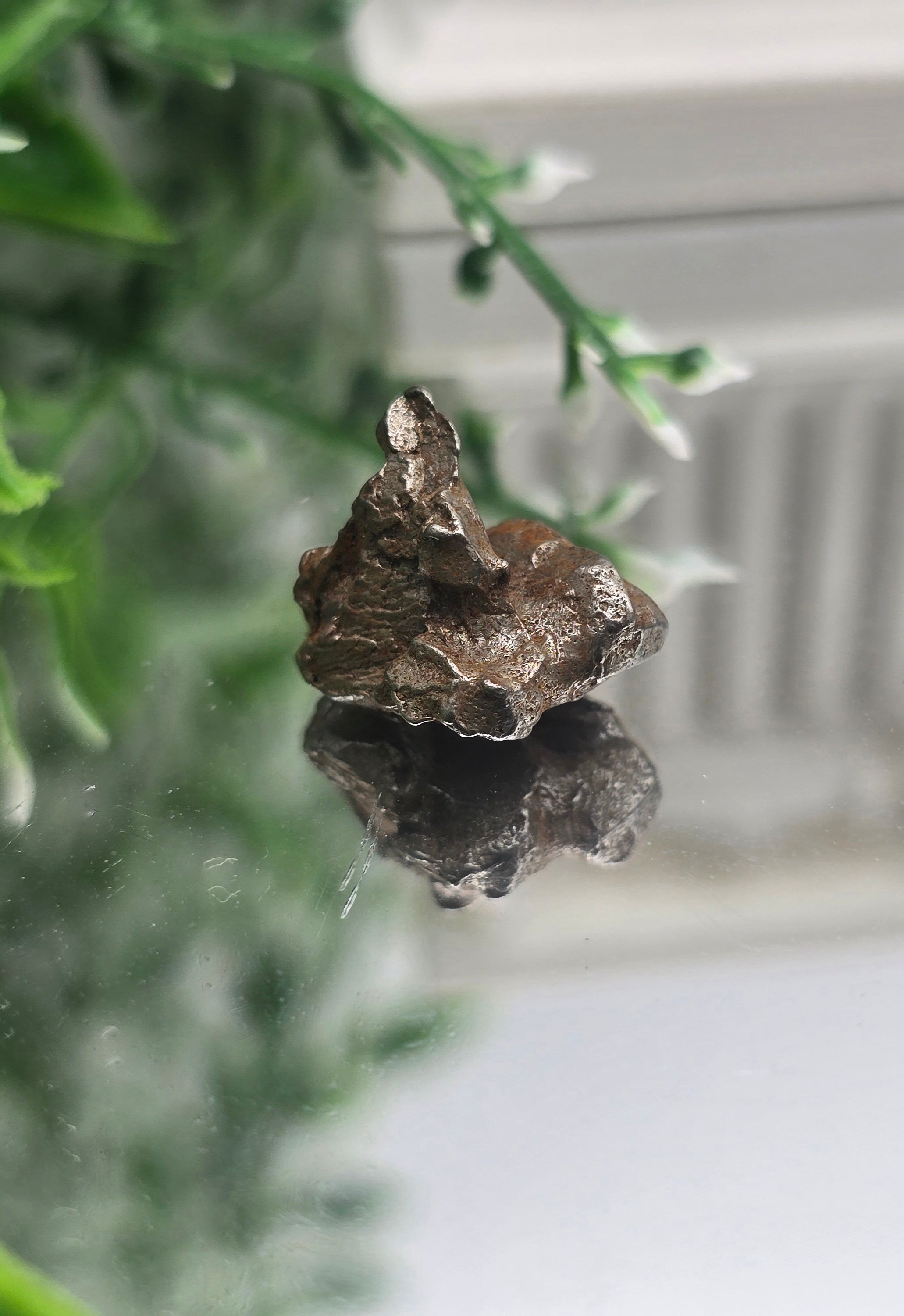 ✨ Sikhote-Alin Iron Meteorite – 3g | Cosmic Strength & Protection Crystal Wellness