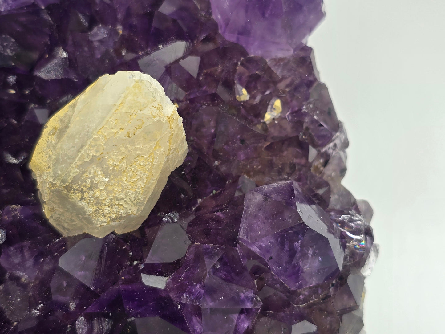 Rare Amethyst Cluster with Cacoxenite & Calcite – AAAA Grade 20x16x6cm | 2.76kg Healing Crystal Crystal Wellness