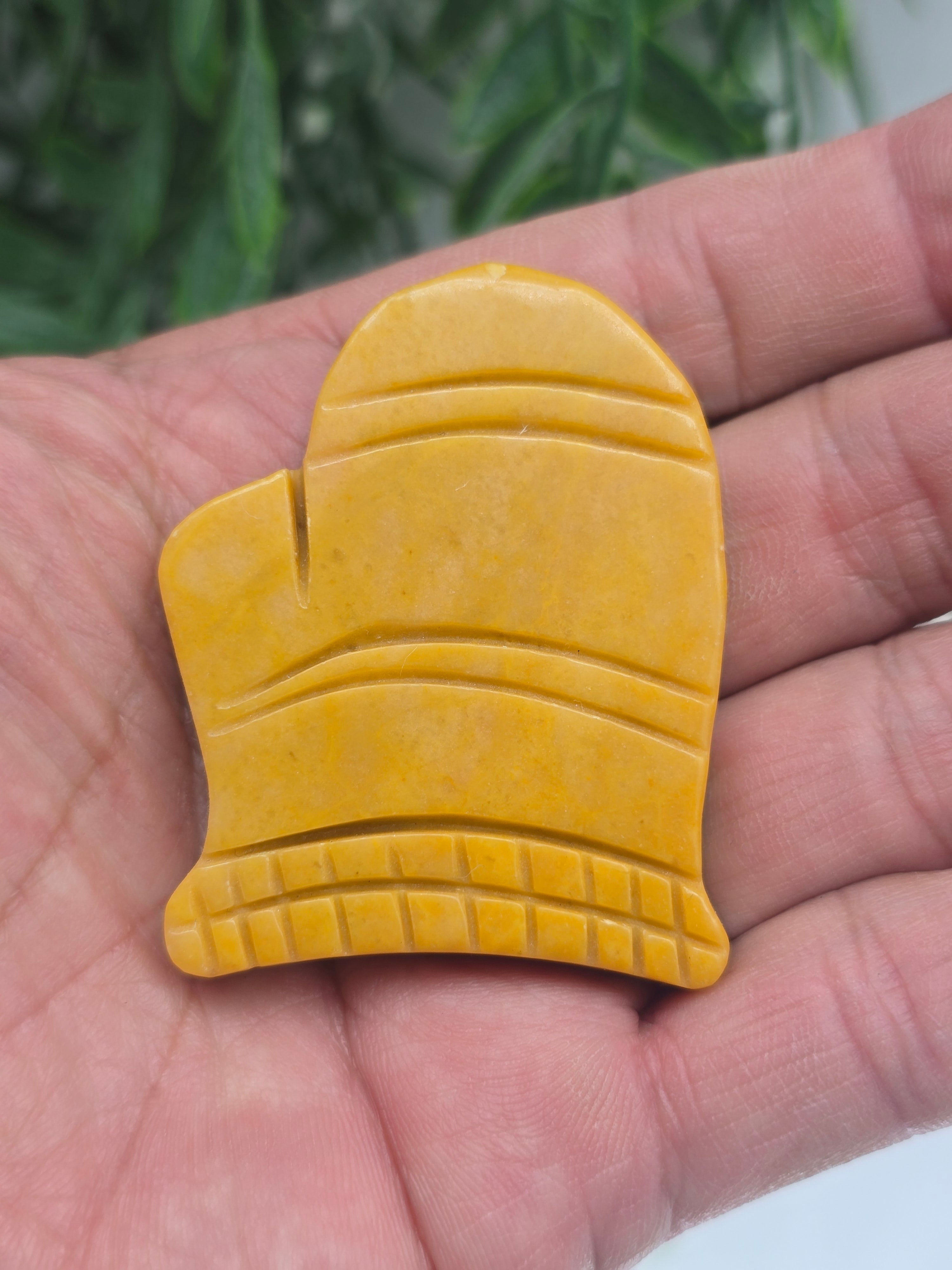 🎅 Santa Crystal Accessories Collection (Stones of Joy, Luck & Holiday Magic) Crystal Wellness