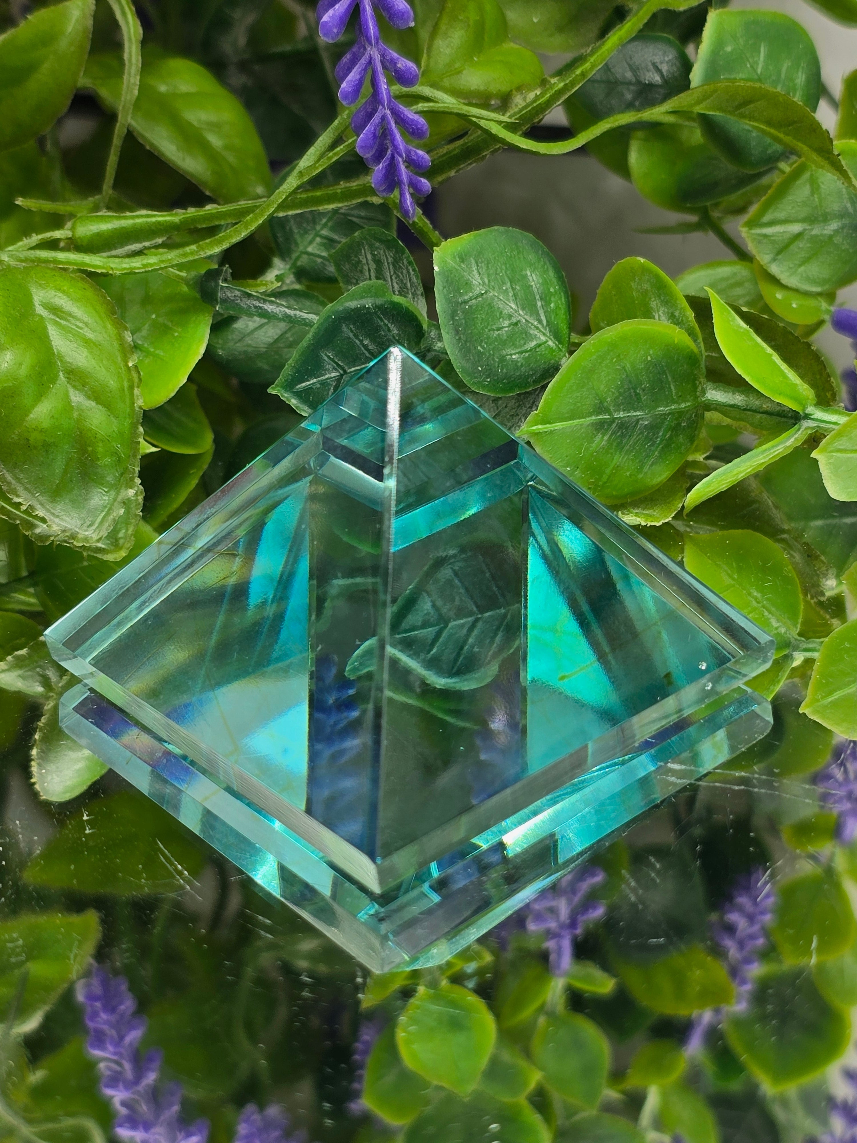Blue Obsidian Pyramid – 5cm |Calm, Clarity & Inner Vision Crystal Wellness