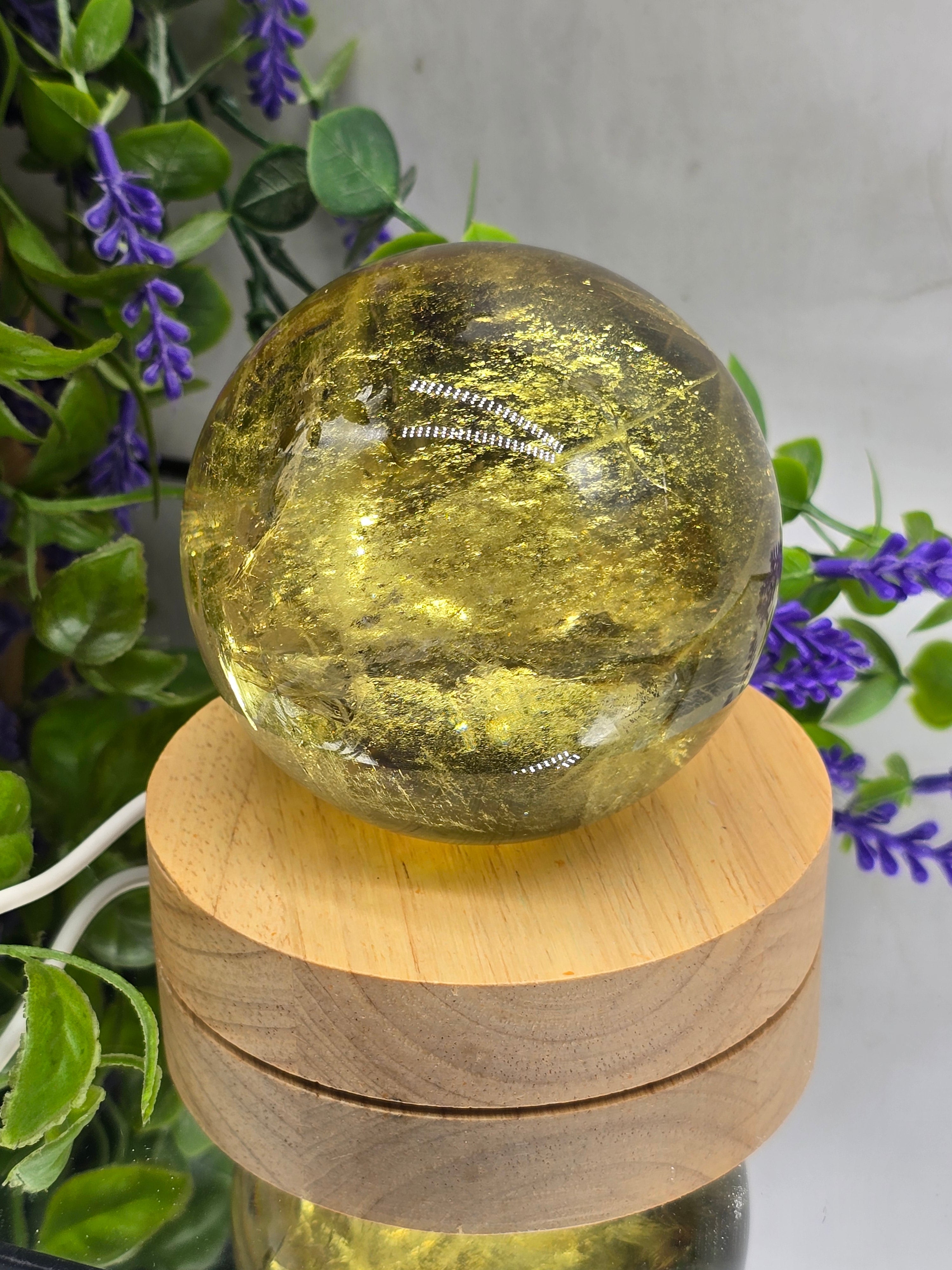 Golden Citrine Sphere – Abundance, Confidence & Solar Empowerment | 824g • 8.5 cm Crystal Wellness