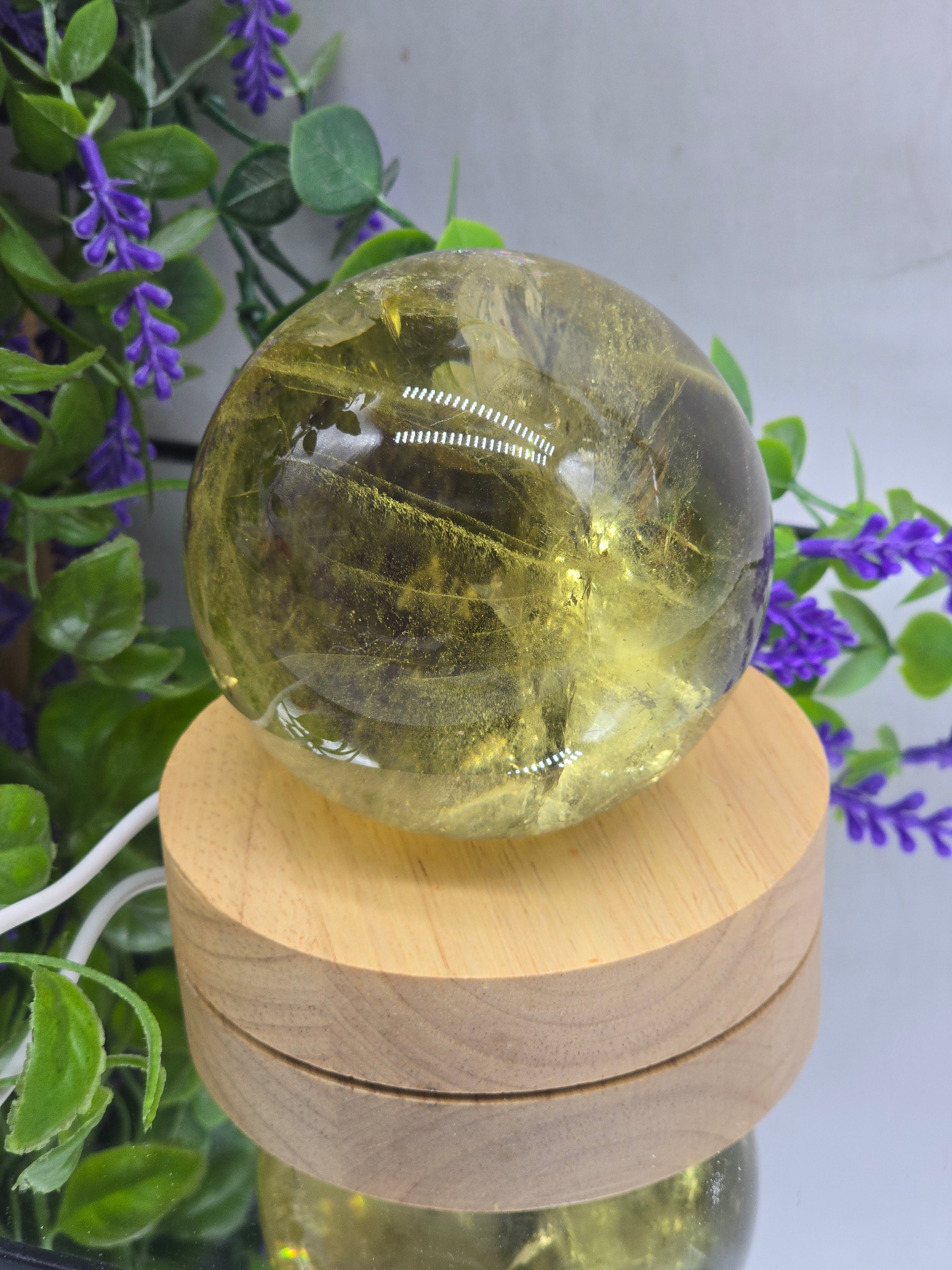 Golden Citrine Sphere – Abundance, Confidence & Solar Empowerment | 824g • 8.5 cm Crystal Wellness