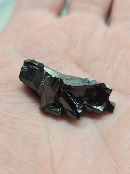 Elite Noble Shungite – Natural Raw Stones | Karelia, Russia Crystal Wellness