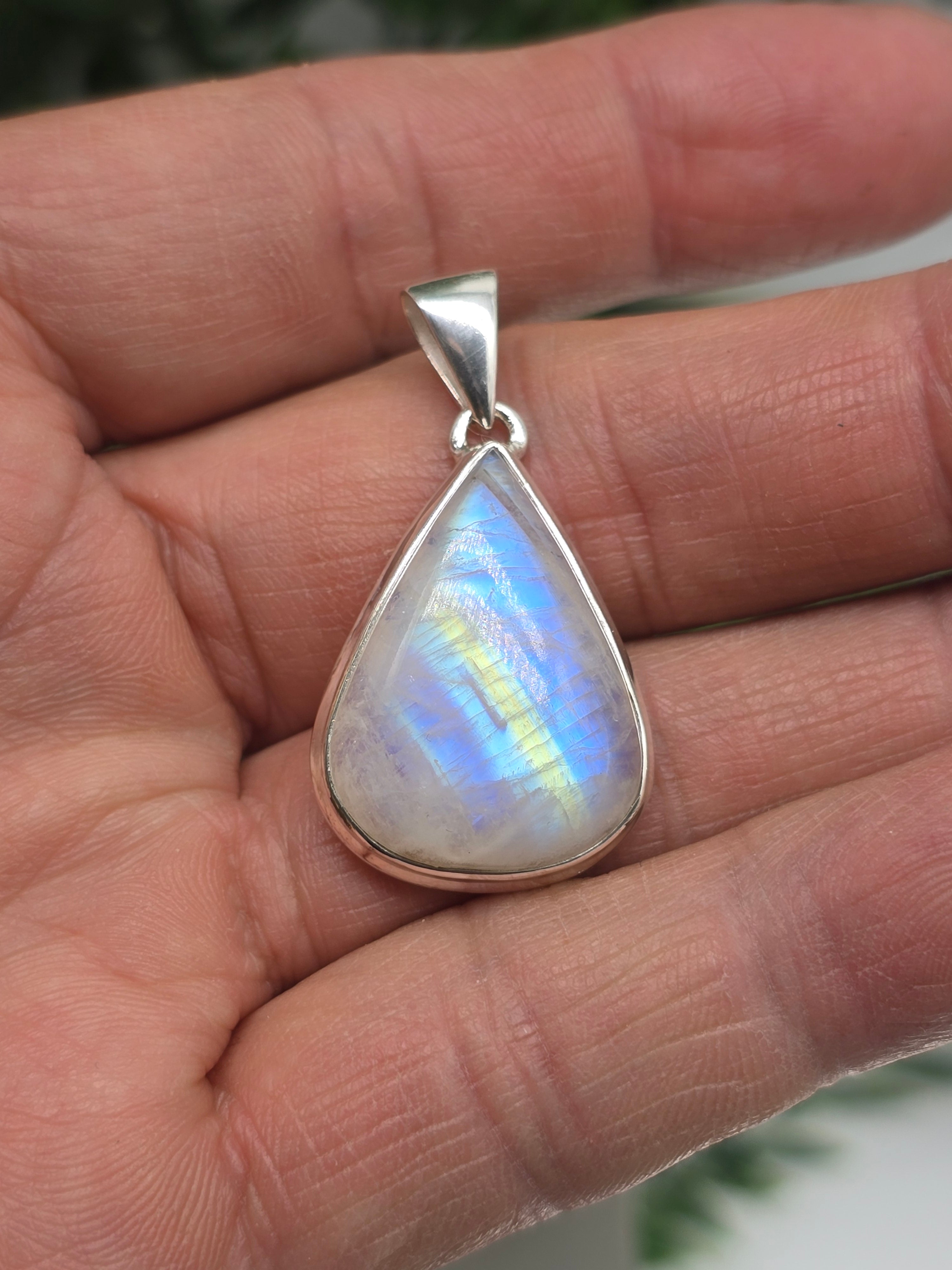Premium Blue Fire Moonstone Pendant — Stone of Intuition, Emotional Balance & New Beginnings Crystal Wellness