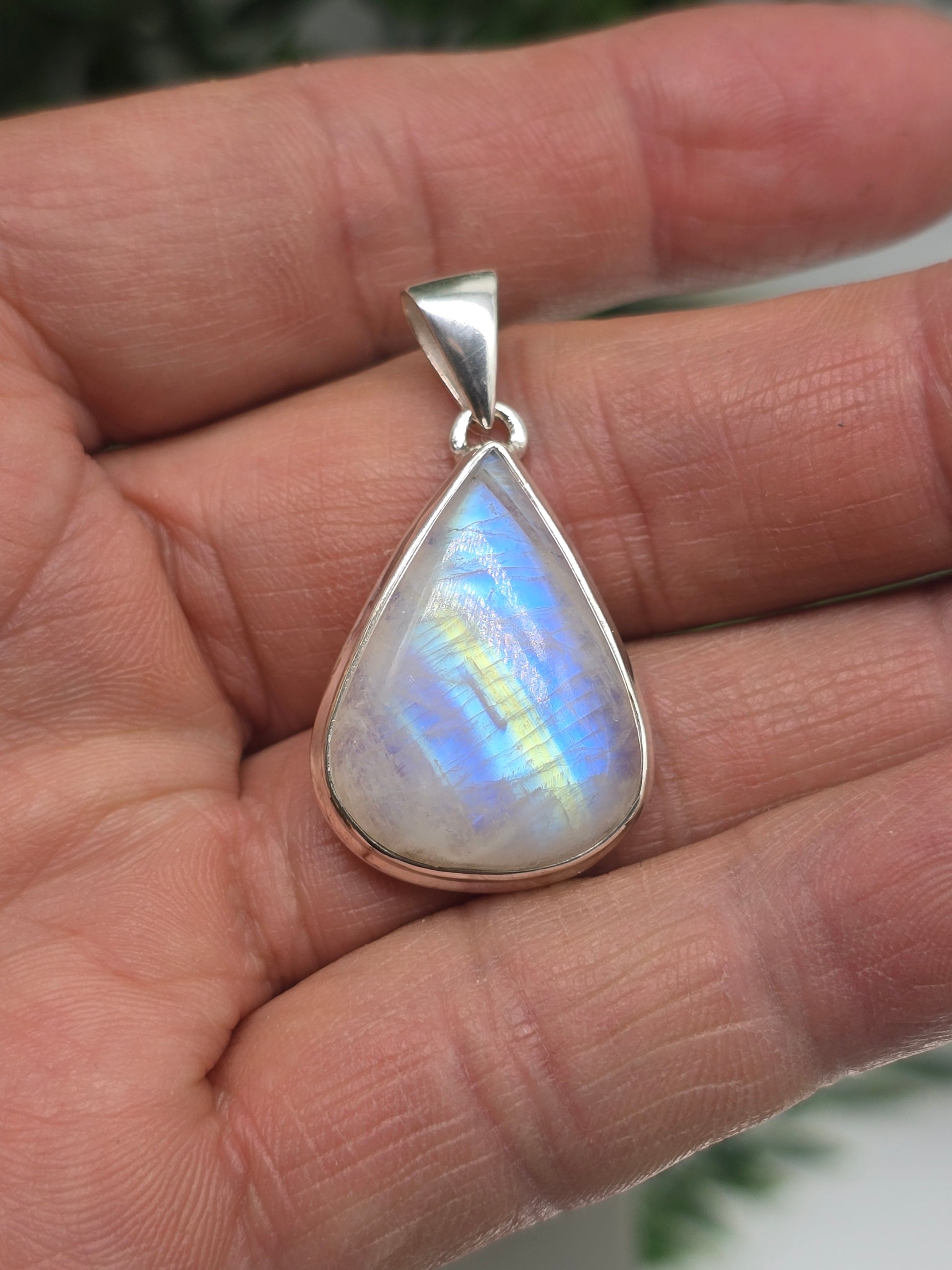 Premium Blue Fire Moonstone Pendant — Stone of Intuition, Emotional Balance & New Beginnings Crystal Wellness