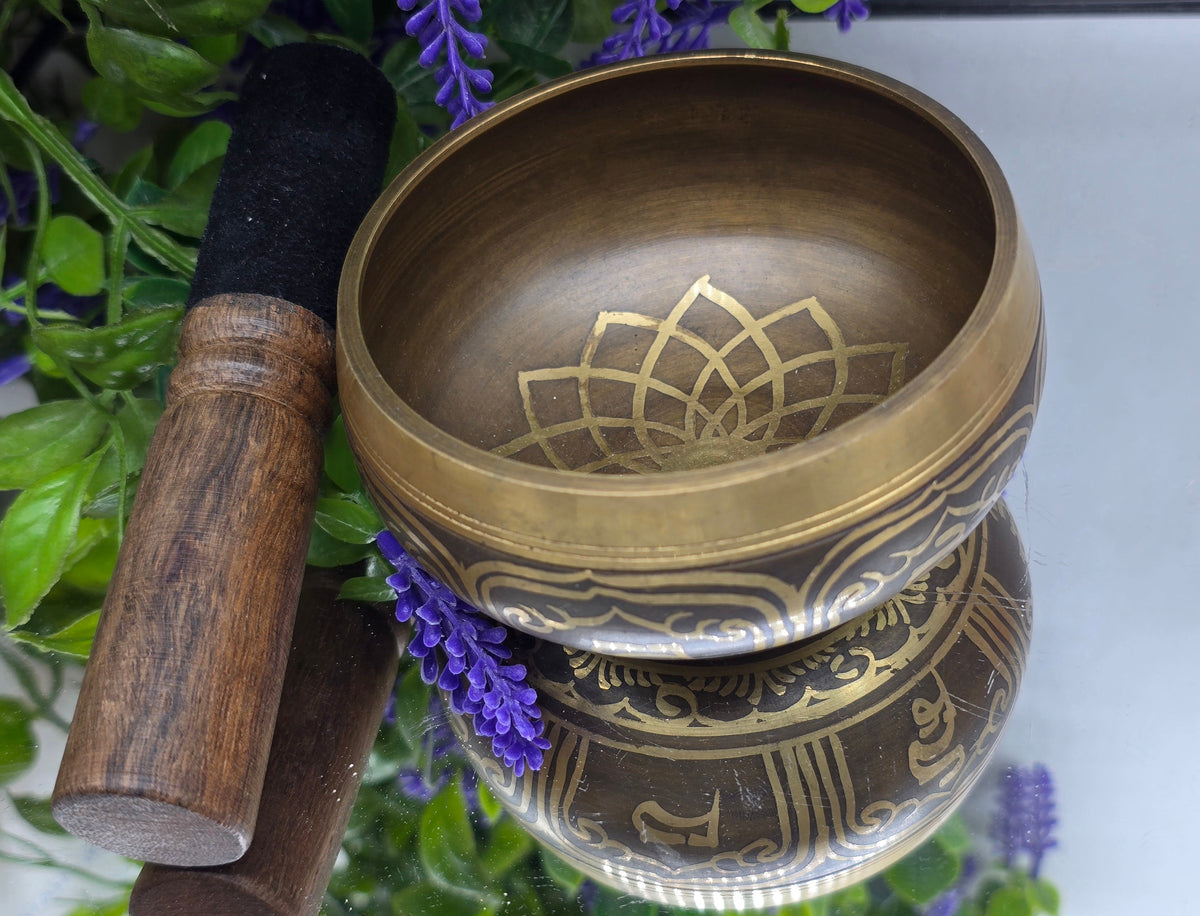 Tibetan Singing Bowl 4 Inch – Sound of Inner Peace, Compassion & Spiritual Awakening Crystal Wellness