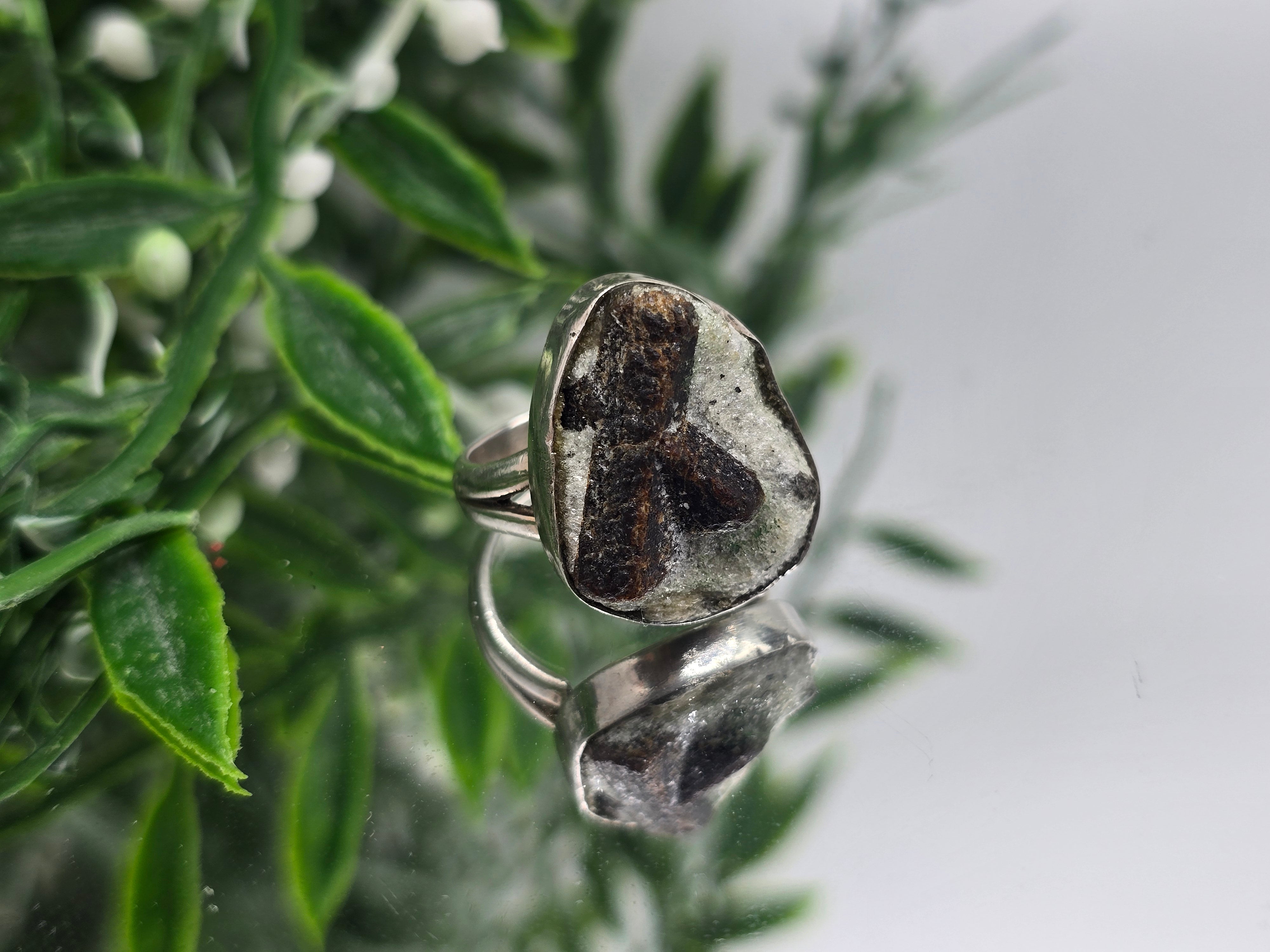 ✨ Staurolite 925 Sterling Silver Ring – Size 8 ✨ Crystal Wellness