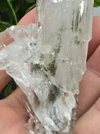 BLACK AND GREEN PHANTOM QUARTZ – “Protection & Renewal” – 12×5×3 cm Crystal Wellness