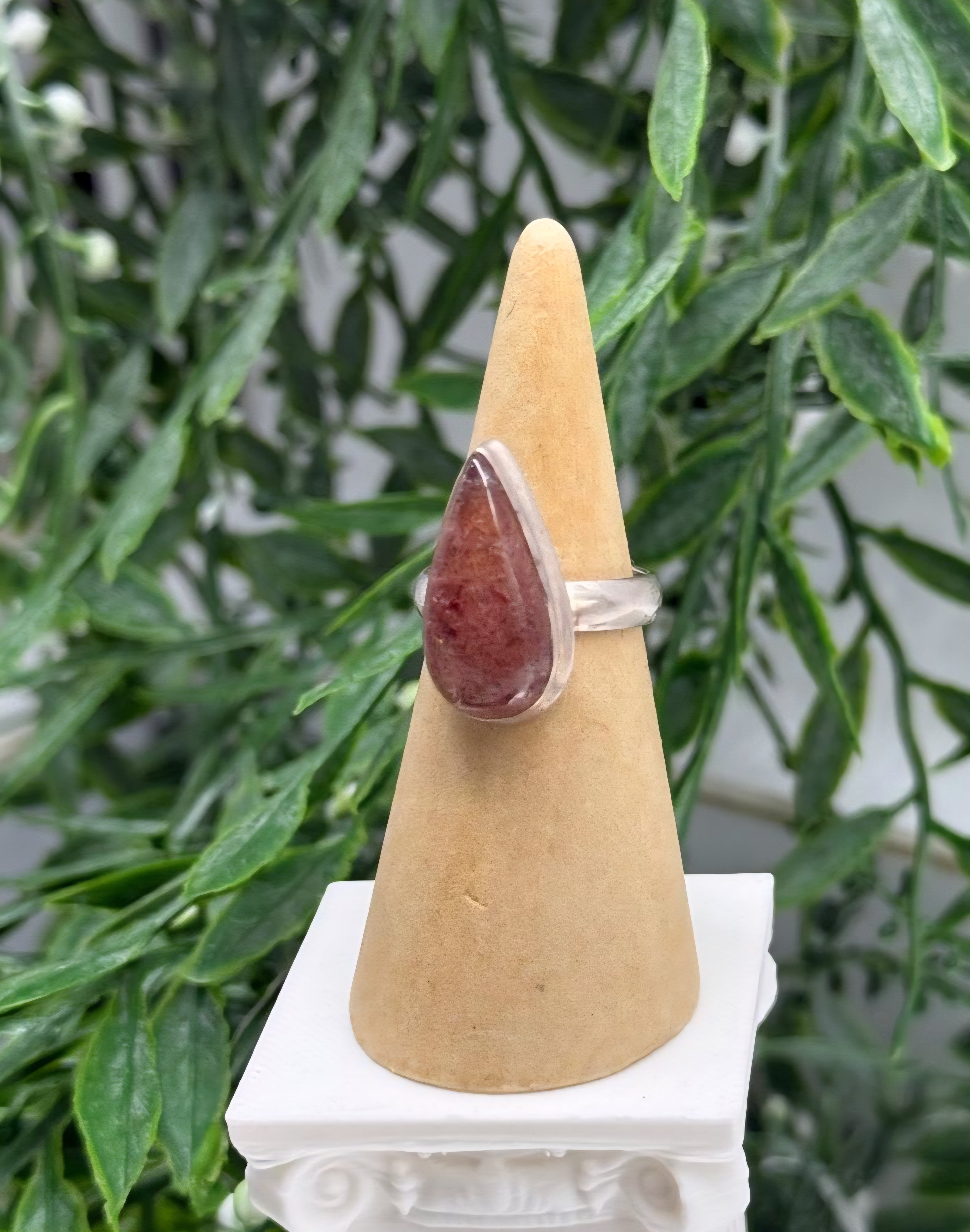 Strawberry Quartz Teardrop Ring – 925 Sterling Silver (Size 7) Crystal Wellness