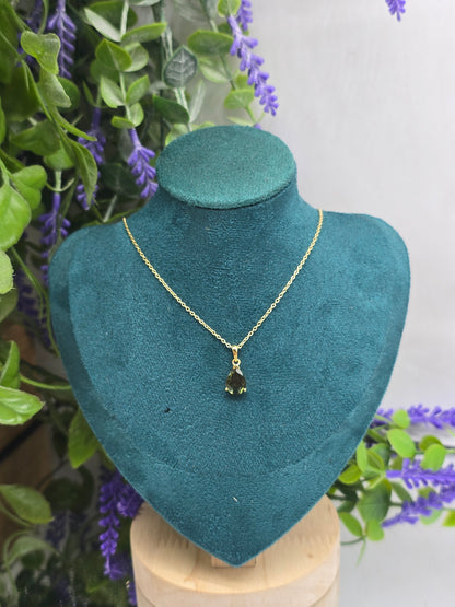 5ct Authentic Polished Moldavite Tear Drop 18ct Gold Vermeil Pendant 9x7mm 18ct Gold Vermeil Chain Included Crystal Wellness
