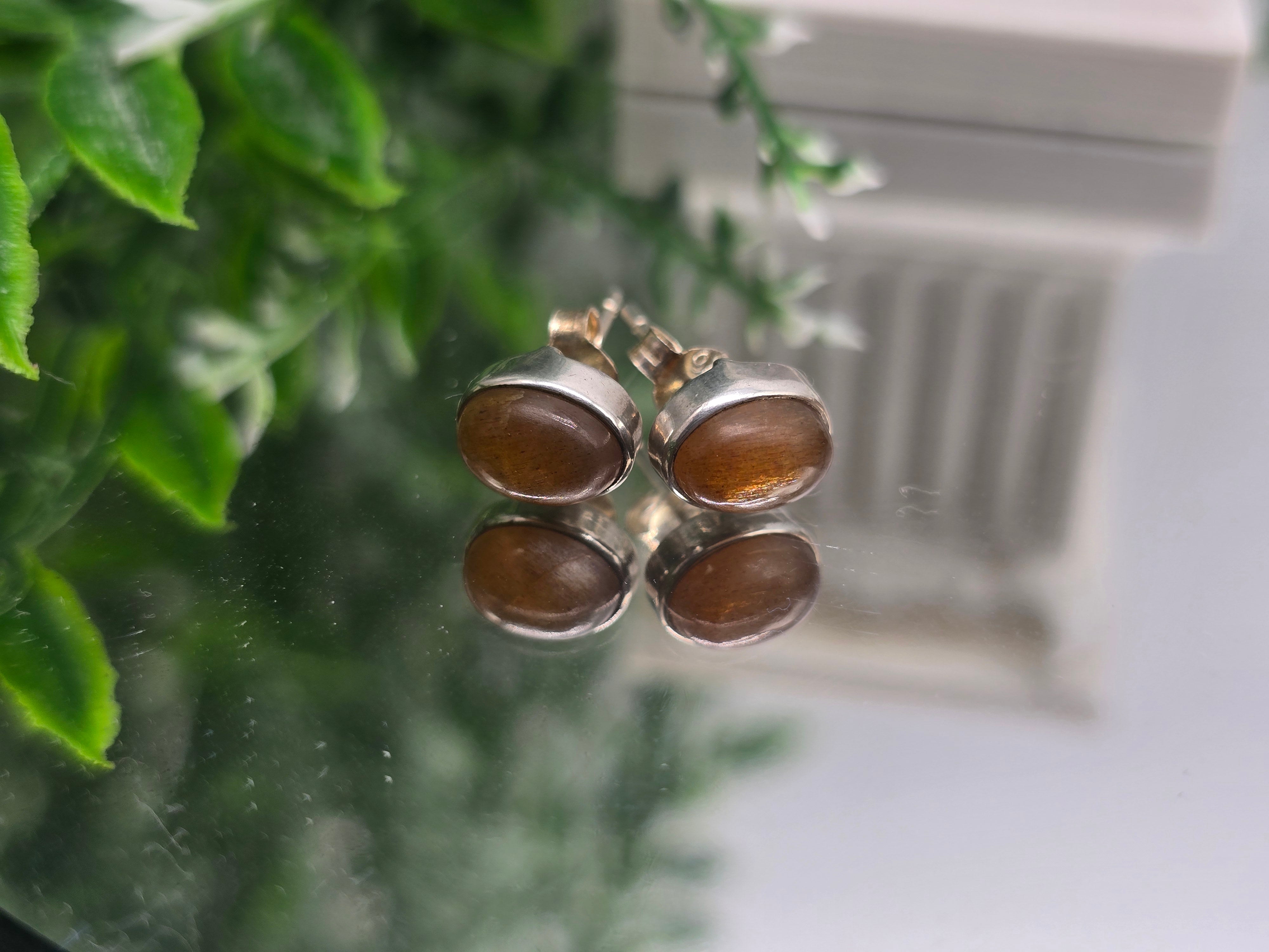 Sunstone Oval 8x5mm 925 Sterling Silver Studs (Stone of Empowerment) Crystal Wellness