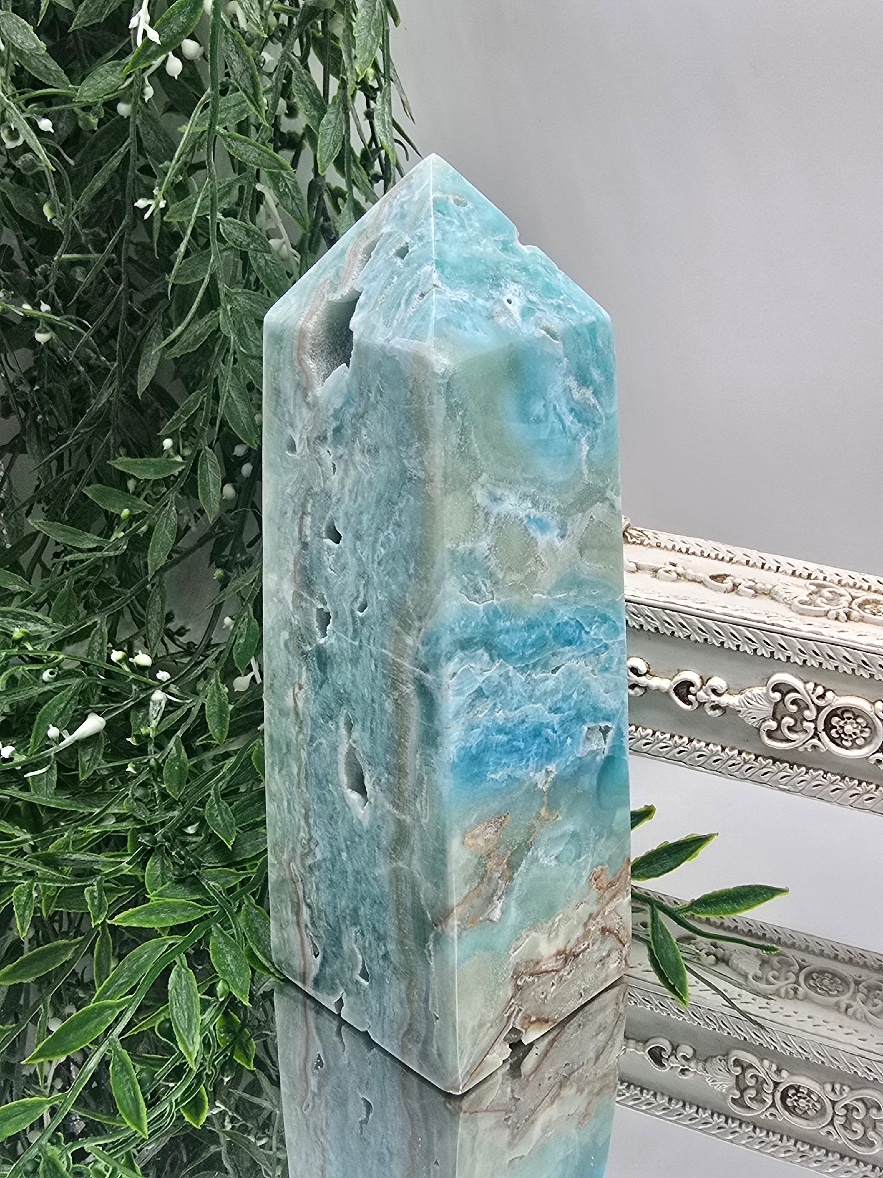 Caribbean Blue Calcite Point 19x6.5cm (Stone of Tranquil Clarity & Emotional Renewal) Crystal Wellness