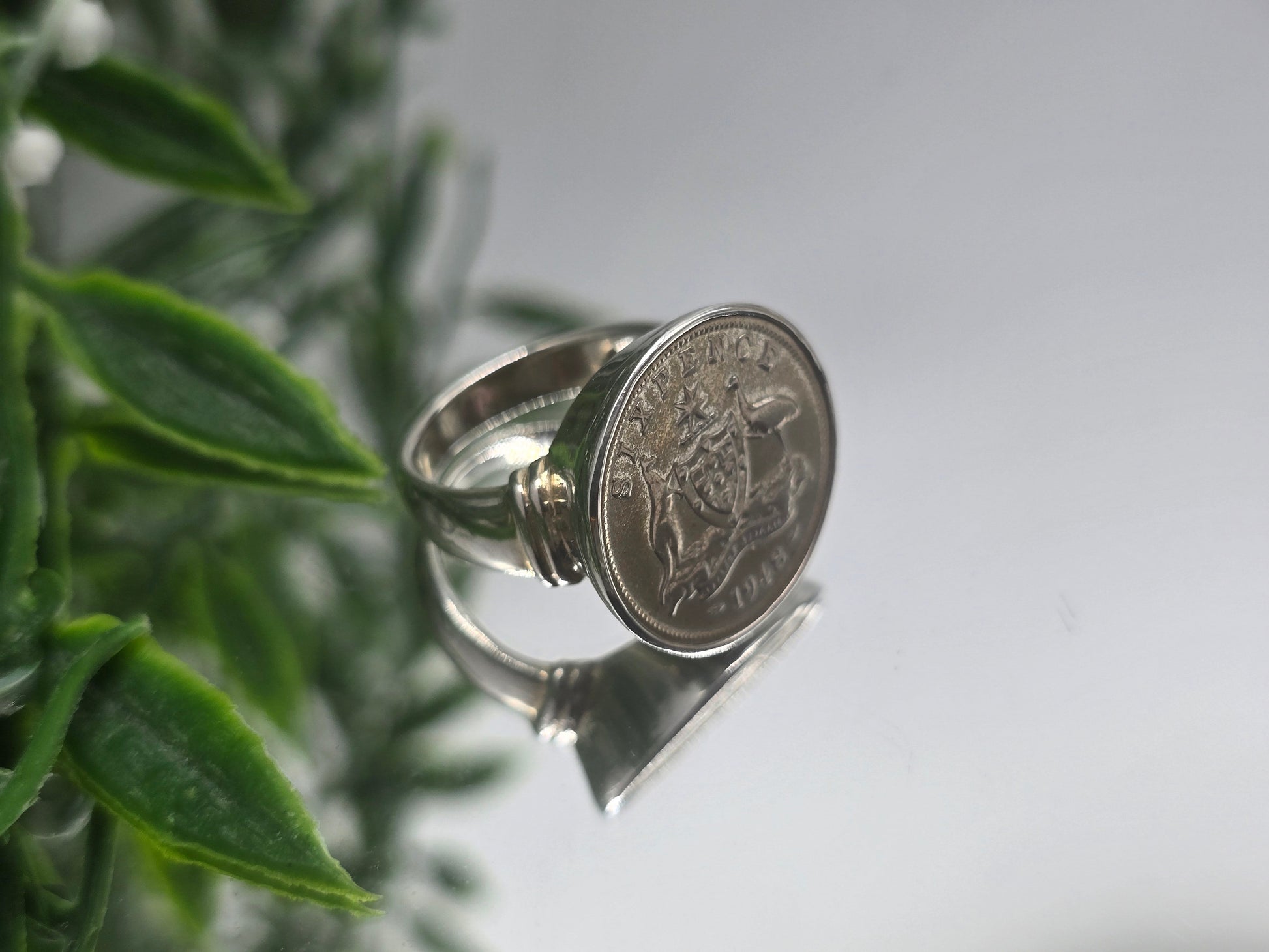 Memorable Australian Six Pence 1948 Silver Ring – Size 7 Crystal Wellness