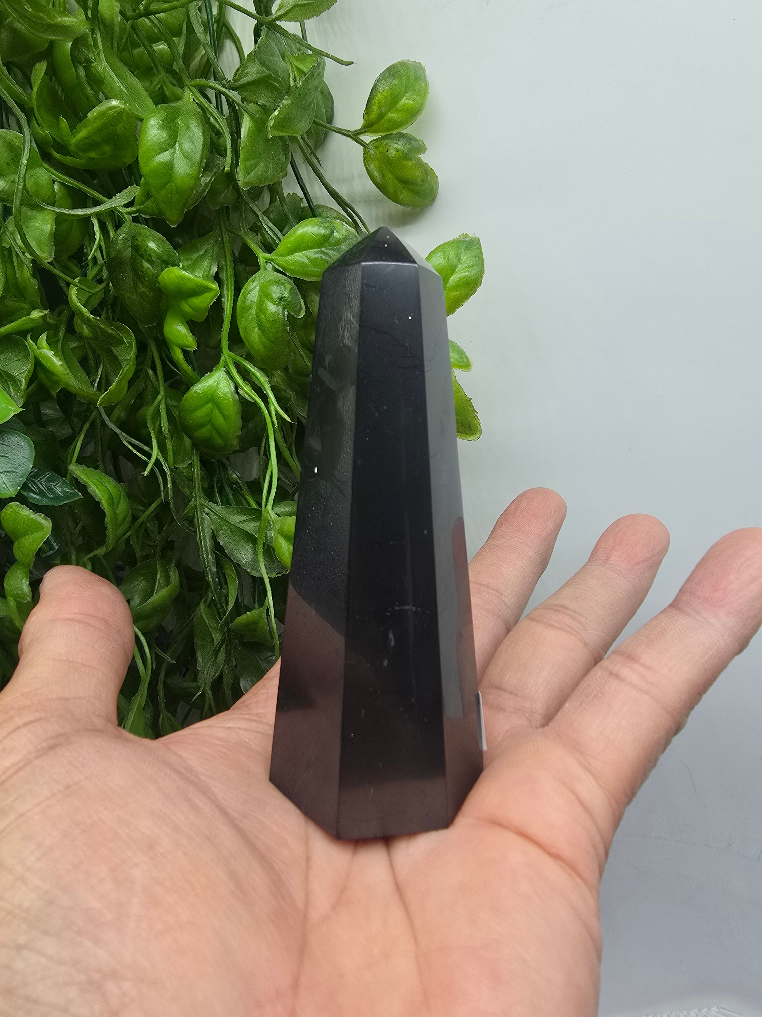 Shungite Obelisk Tower 108g Crystal Wellness