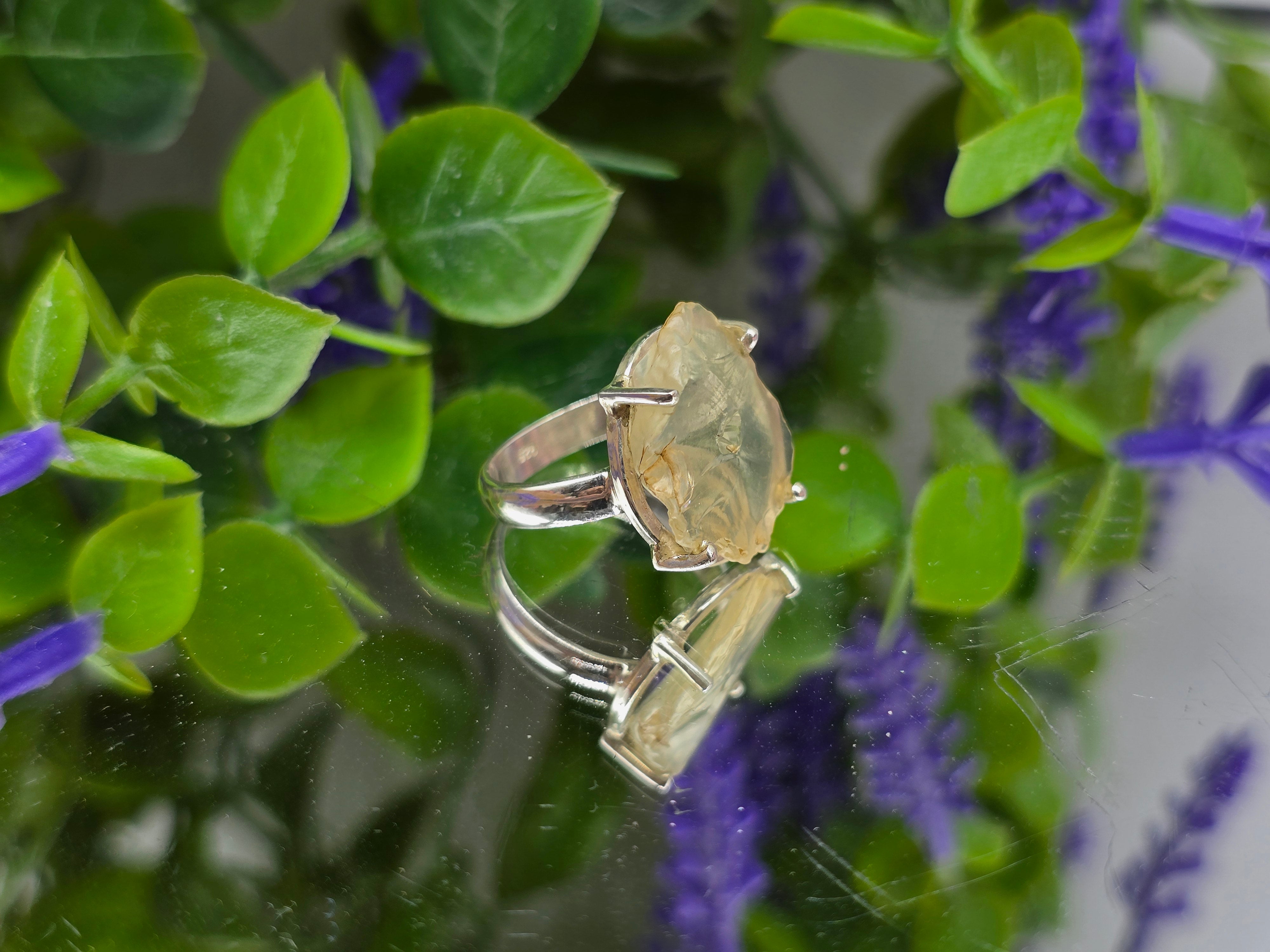Libyan Desert Glass Raw Crystal Ring in 925 Sterling Silver – Cosmic Transformation & Solar Power Ring – Size 7 Crystal Wellness