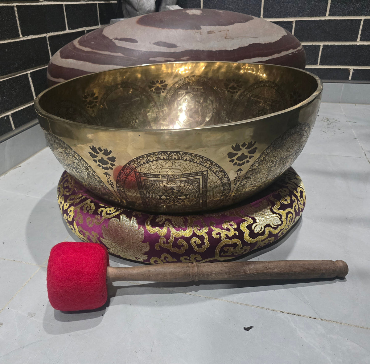 Extra Large Singing Bowl With Buddha Foot And Om Symbol Design Handcrafted With AAA Thick Material And High Quality 45cm, 17inch Crystal Wellness