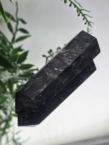 🌟 Astrophyllite Cosmic Tower – “Star-Leaf of Healing Light” Crystal Wellness
