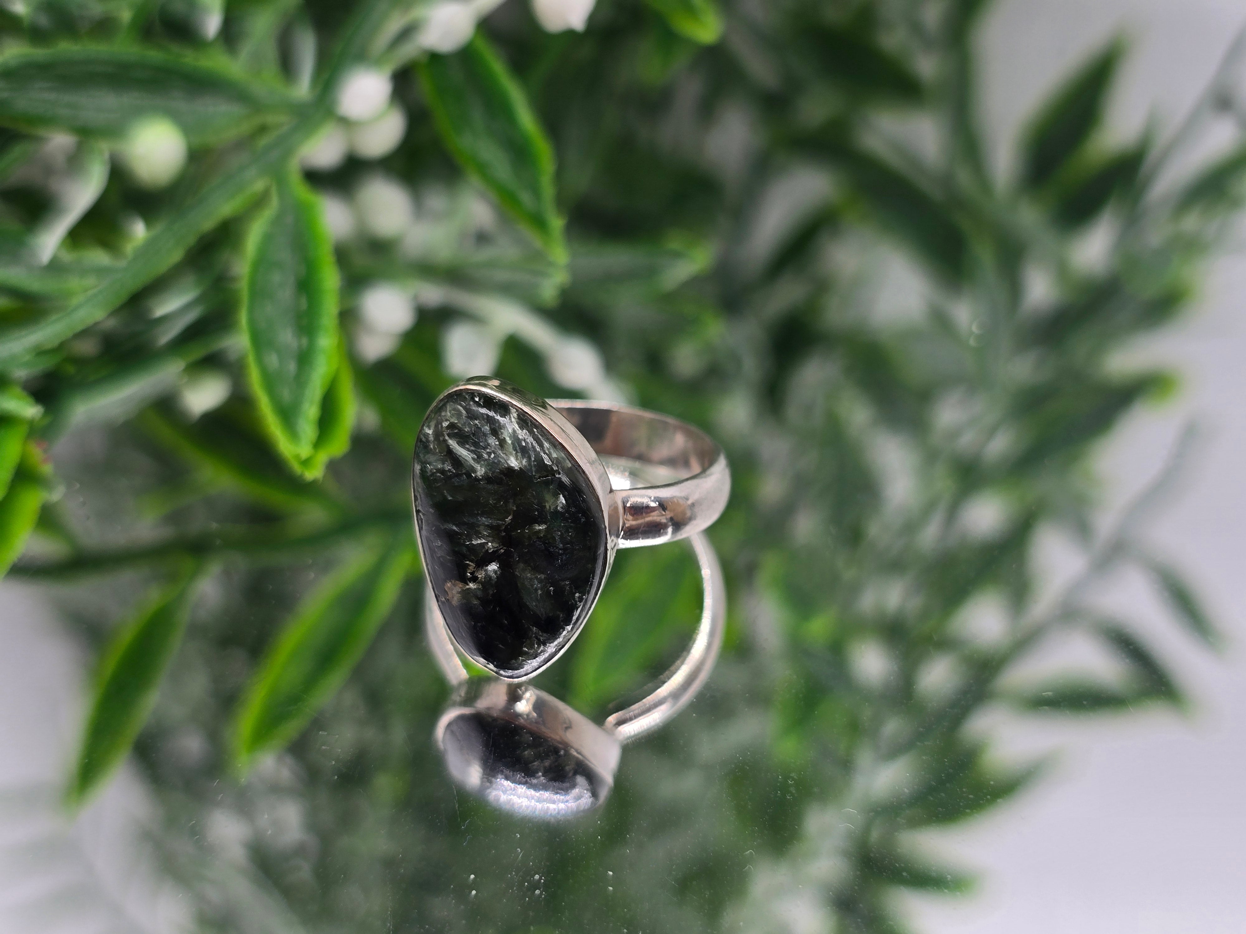 Seraphinite Sterling Silver Ring – Size 8 Crystal Wellness
