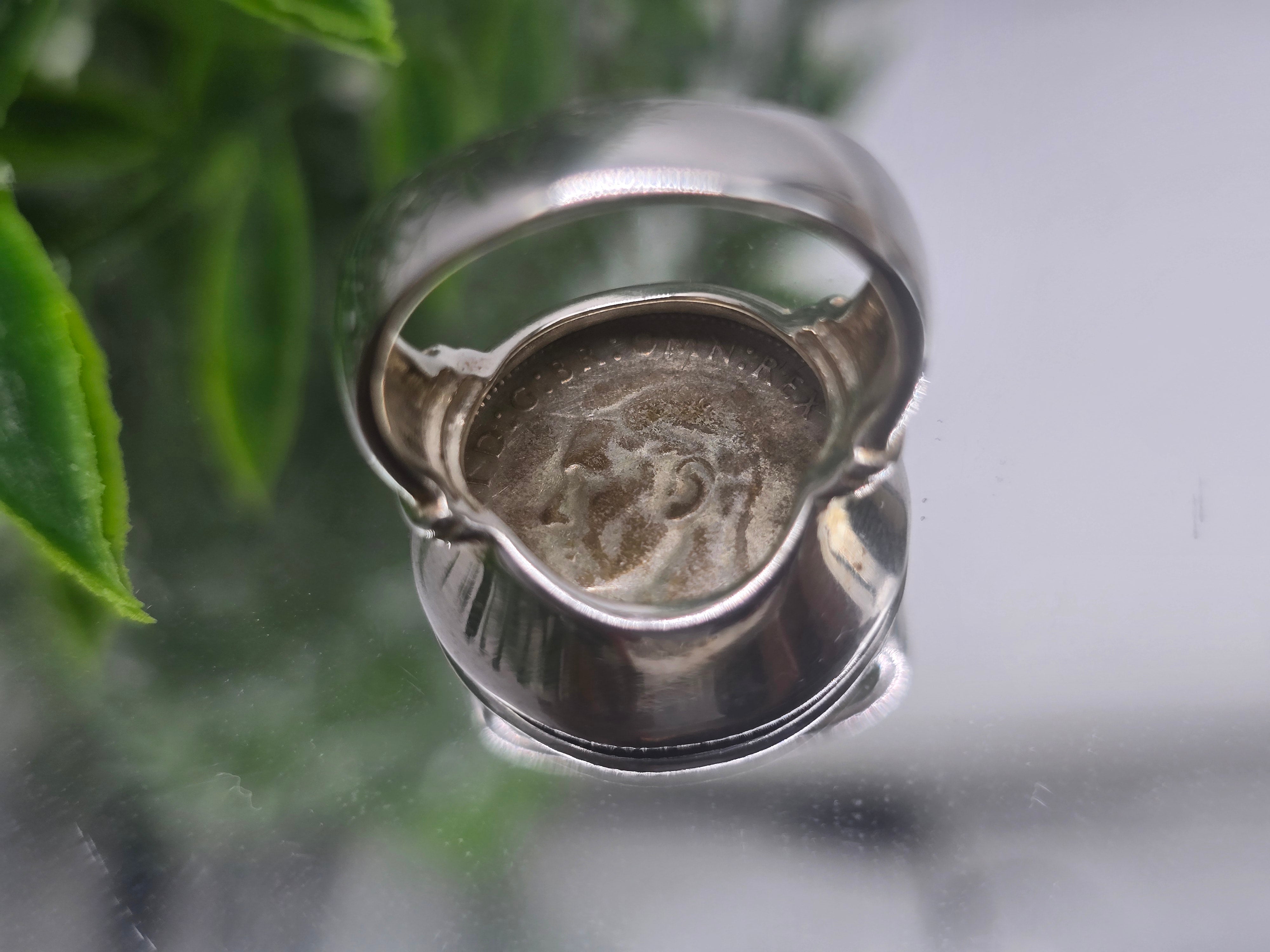 Memorable Australian Six Pence 1948 Silver Ring – Size 7 Crystal Wellness