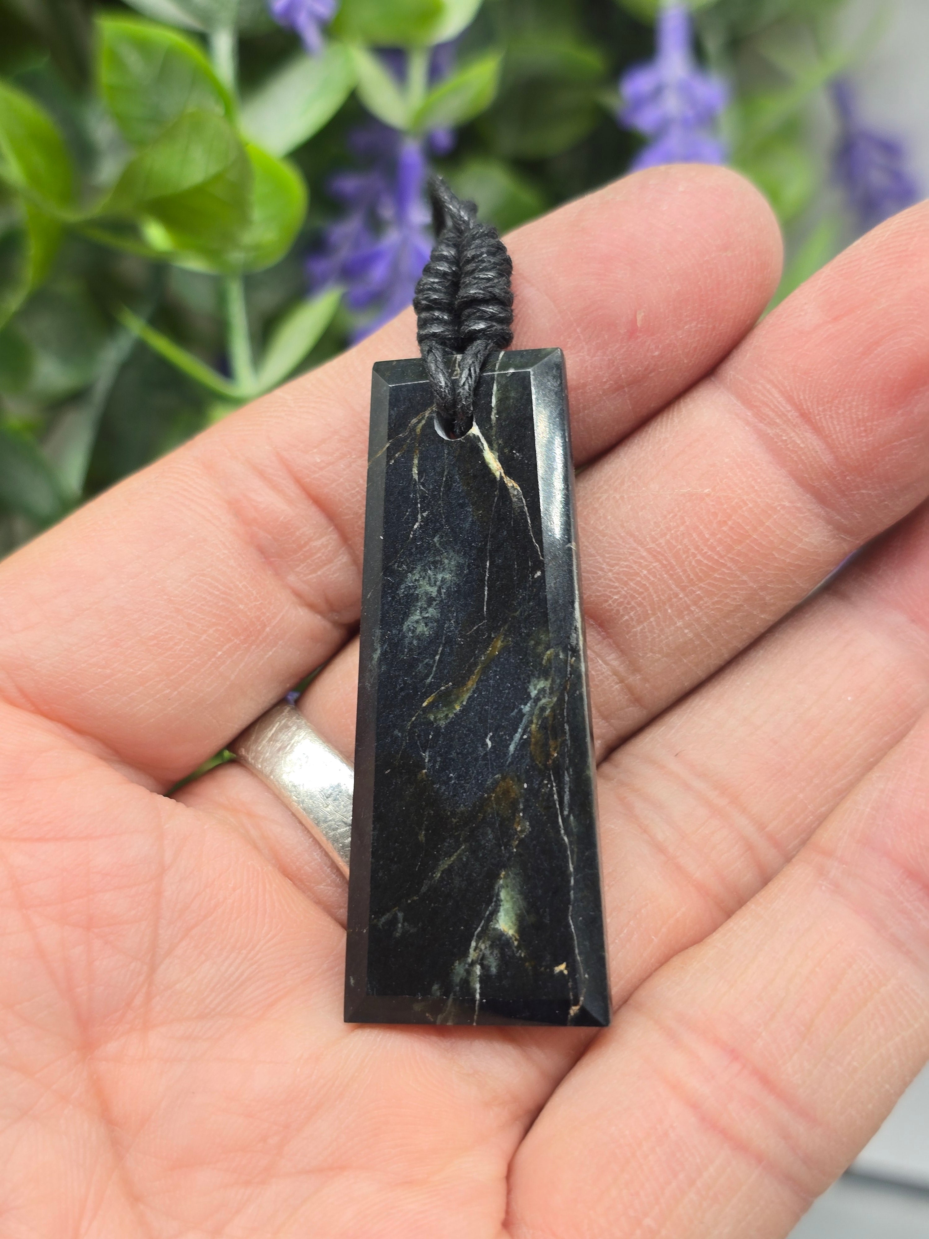 Black Jade – Stone of Protection & Energetic Guardianship