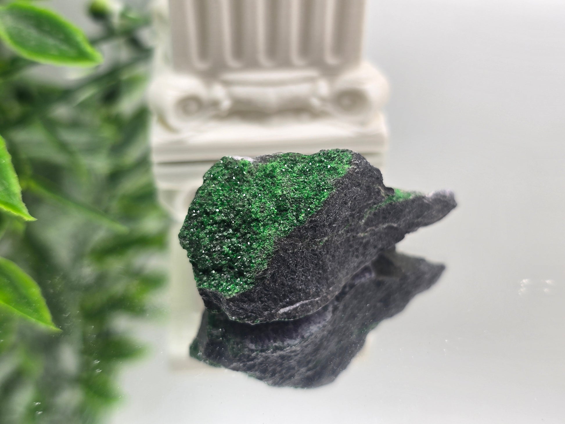 Uvarovite Rare AAA 43 × 21 × 18 mm (Stone of Abundant Heart & Prosperity) Crystal Wellness