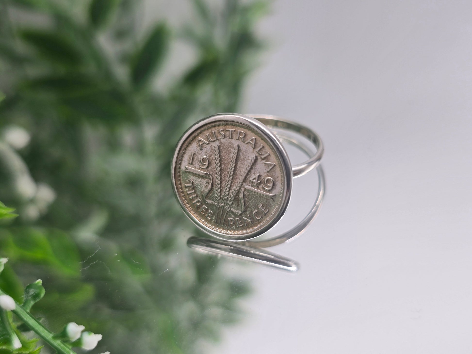 Australian Three Pence 1949 Silver Ring – Size 7 Crystal Wellness
