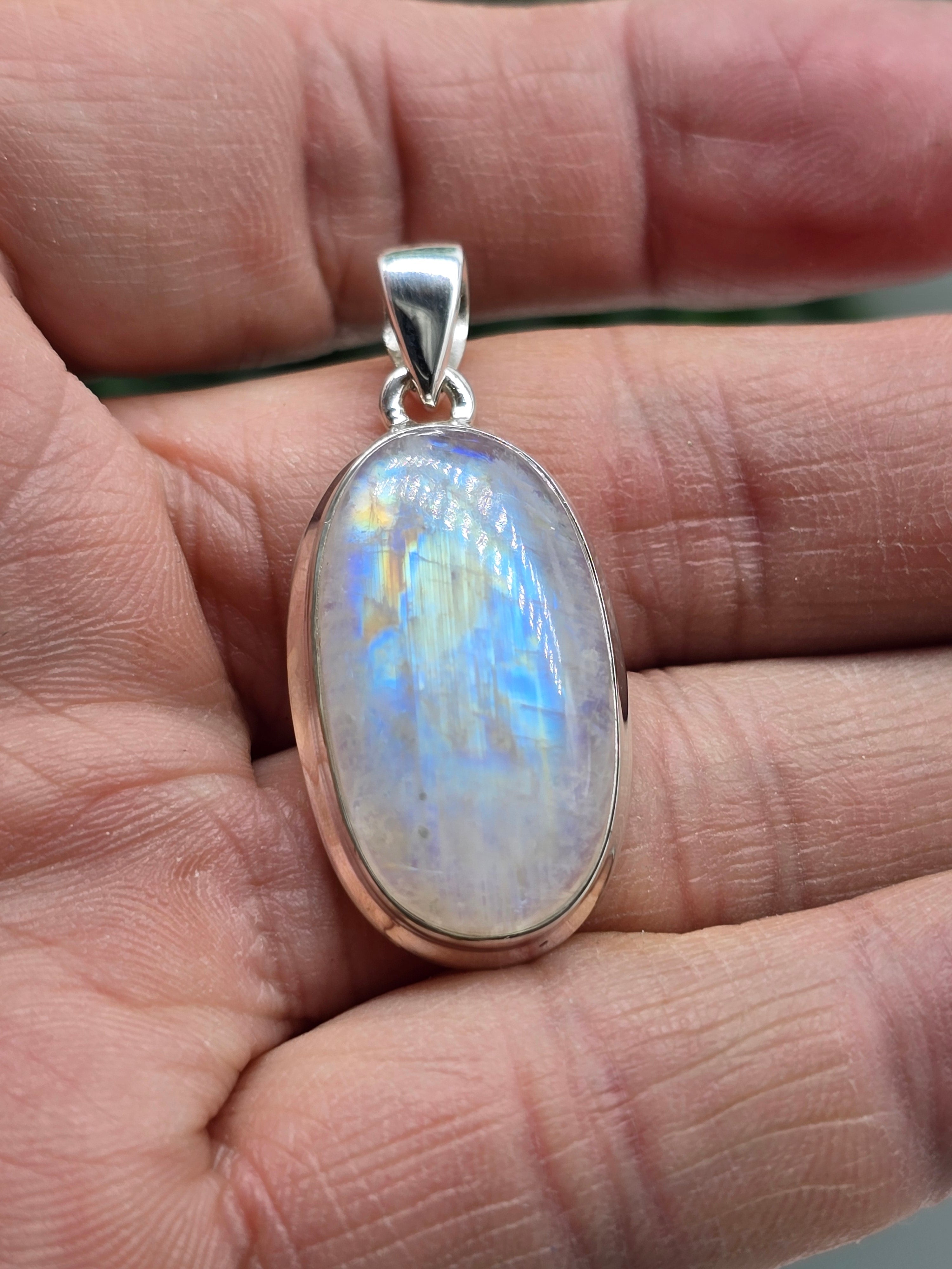 Blue Fire Moonstone 925 Sterling Silver Pendant (3 x 1.5cm) – Stone of New Beginnings & Divine Feminine Energy Crystal Wellness
