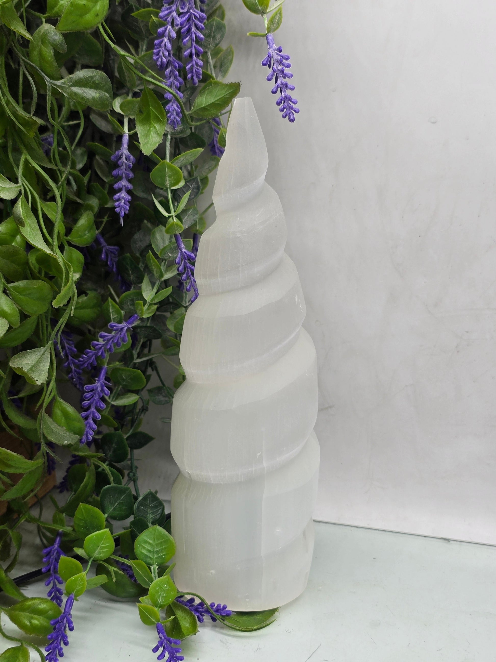 Luxury Selenite Spiral Lamp – High-Grade Moroccan Cleansing Light for Energy Purification & Inner Peace Crystal Wellness