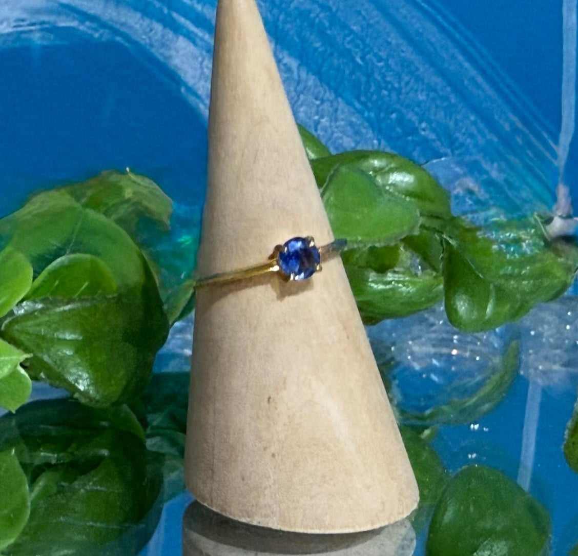 Premium Blue Kyanite 18ct Gold Vermeil Ring — Alignment, Protection & Intuitive Clarity Crystal Wellness