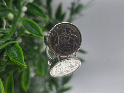 Memorable Australian Six Pence 1946 Silver Ring – Size 5.5 Crystal Wellness