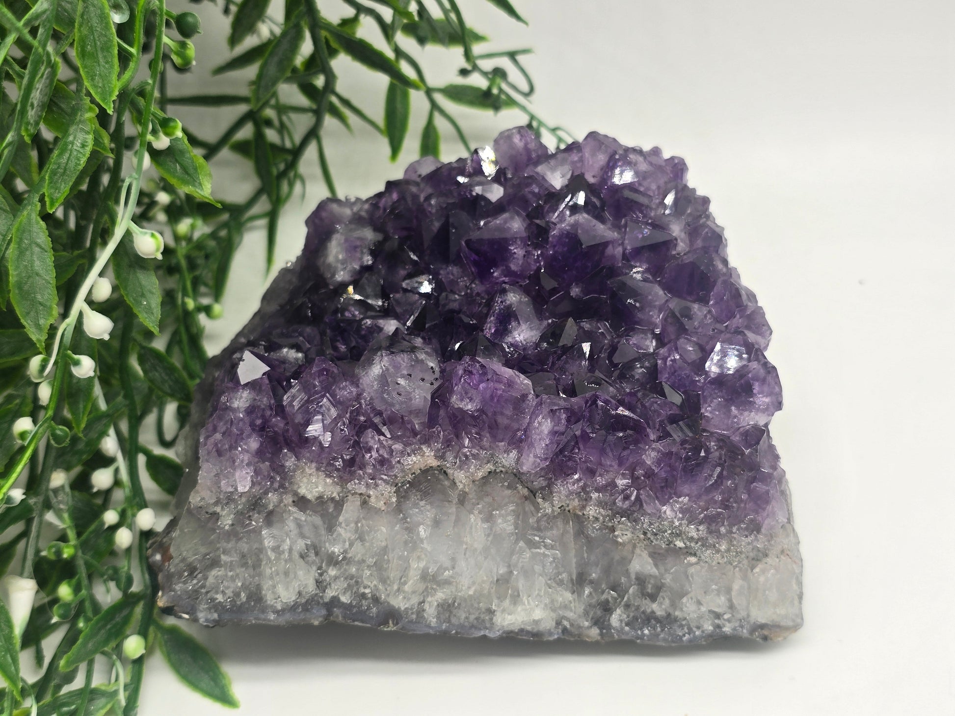Amethyst High Grade – 14x11x7cm | 1.7kg Crystal Wellness
