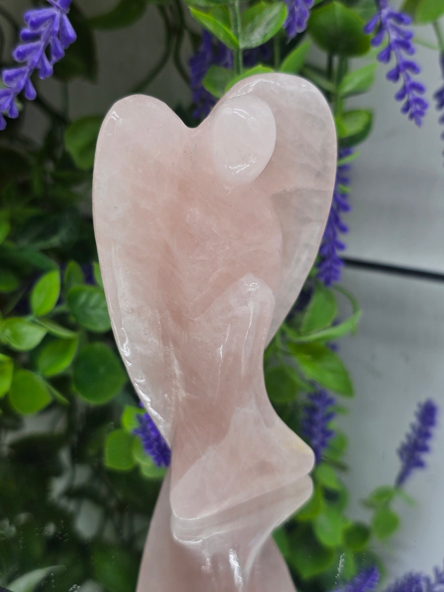 Rose Quartz Angel Carving – Guardian of Unconditional Love & Emotional Healing Crystal Wellness