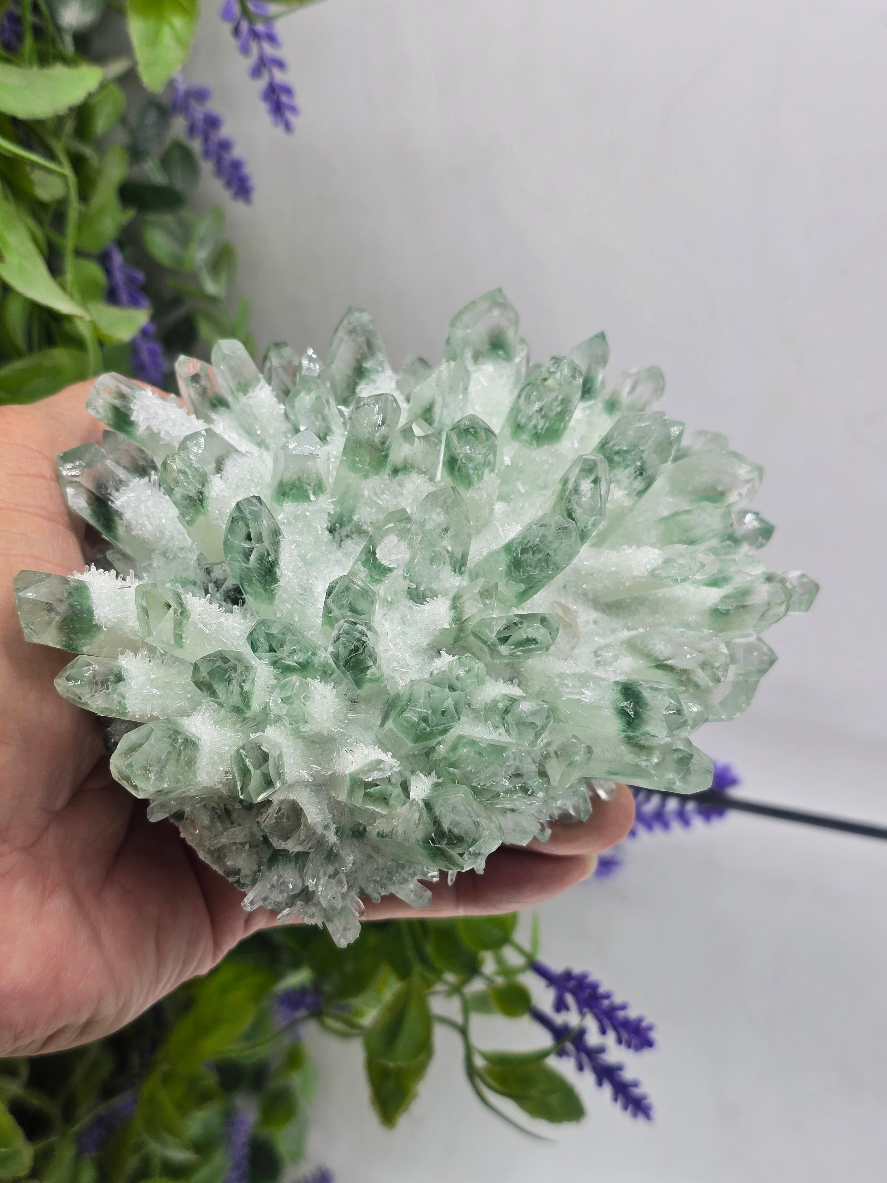 Green Chromium Quartz Cluster – Self-Healing, Heart Renewal & Regenerative Abundance Crystal Wellness