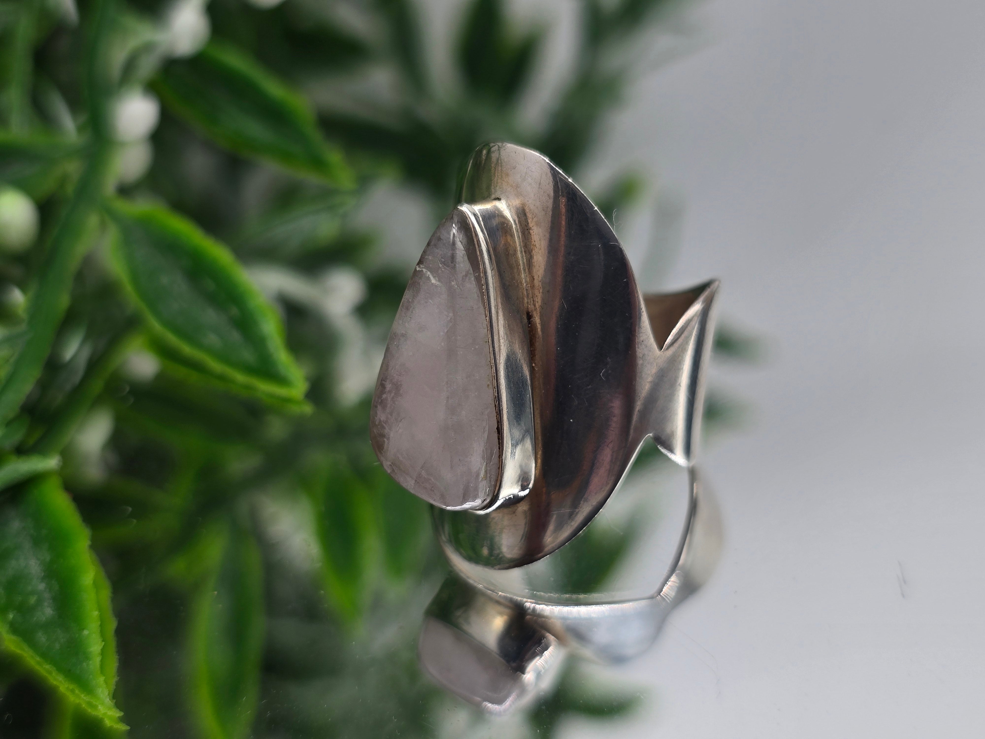 Kunzite Sterling Silver Ring – Size 7 Crystal Wellness