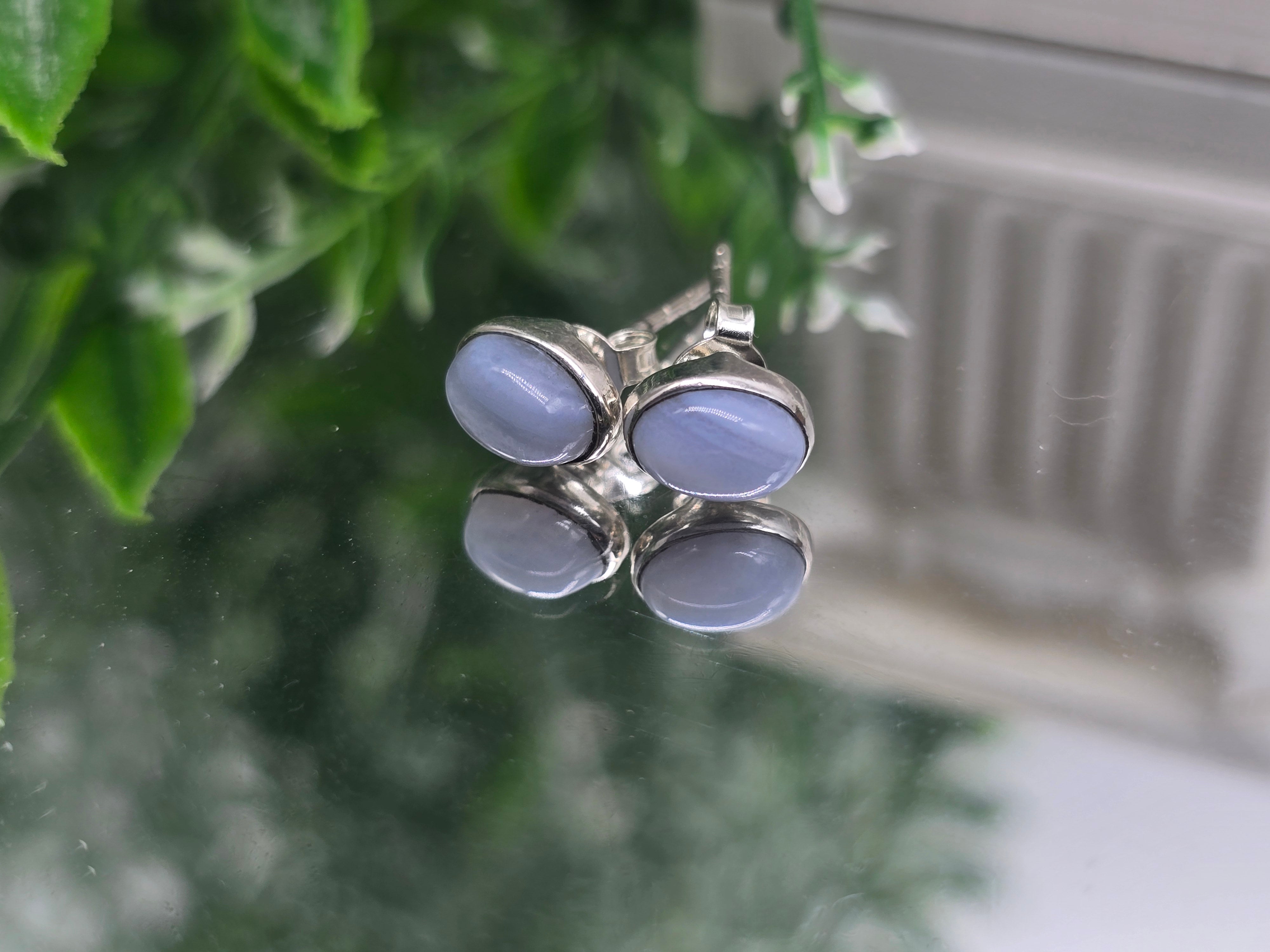 Blue Lace Agate 925 Sterling Silver Studs – 8x5mm Oval Cut Crystal Wellness