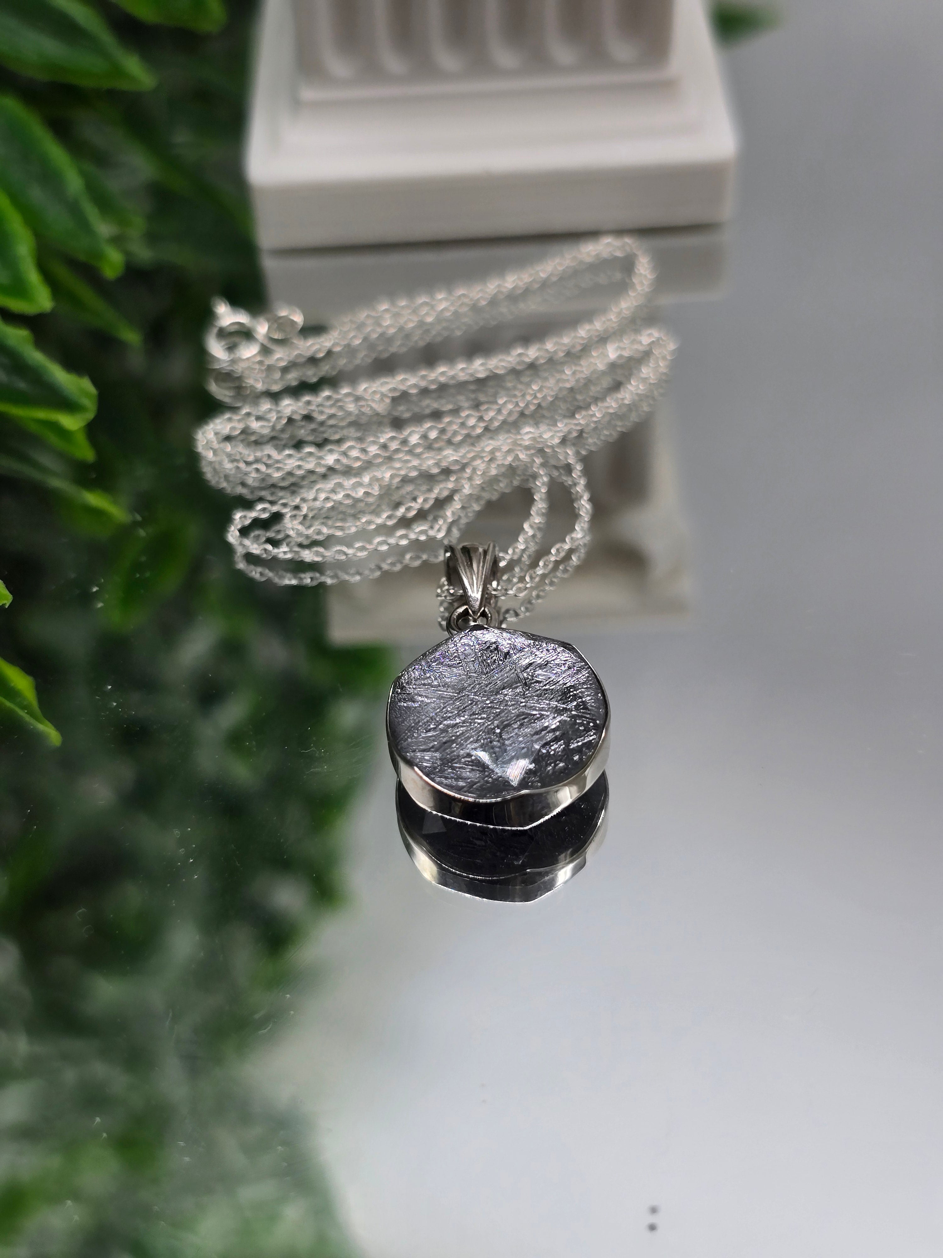 Munionalusta Meteorite Round Pendant 15mm – Swedish Iron Meteorite – Cosmic Protection, Grounding & Spiritual Awakening Crystal Wellness