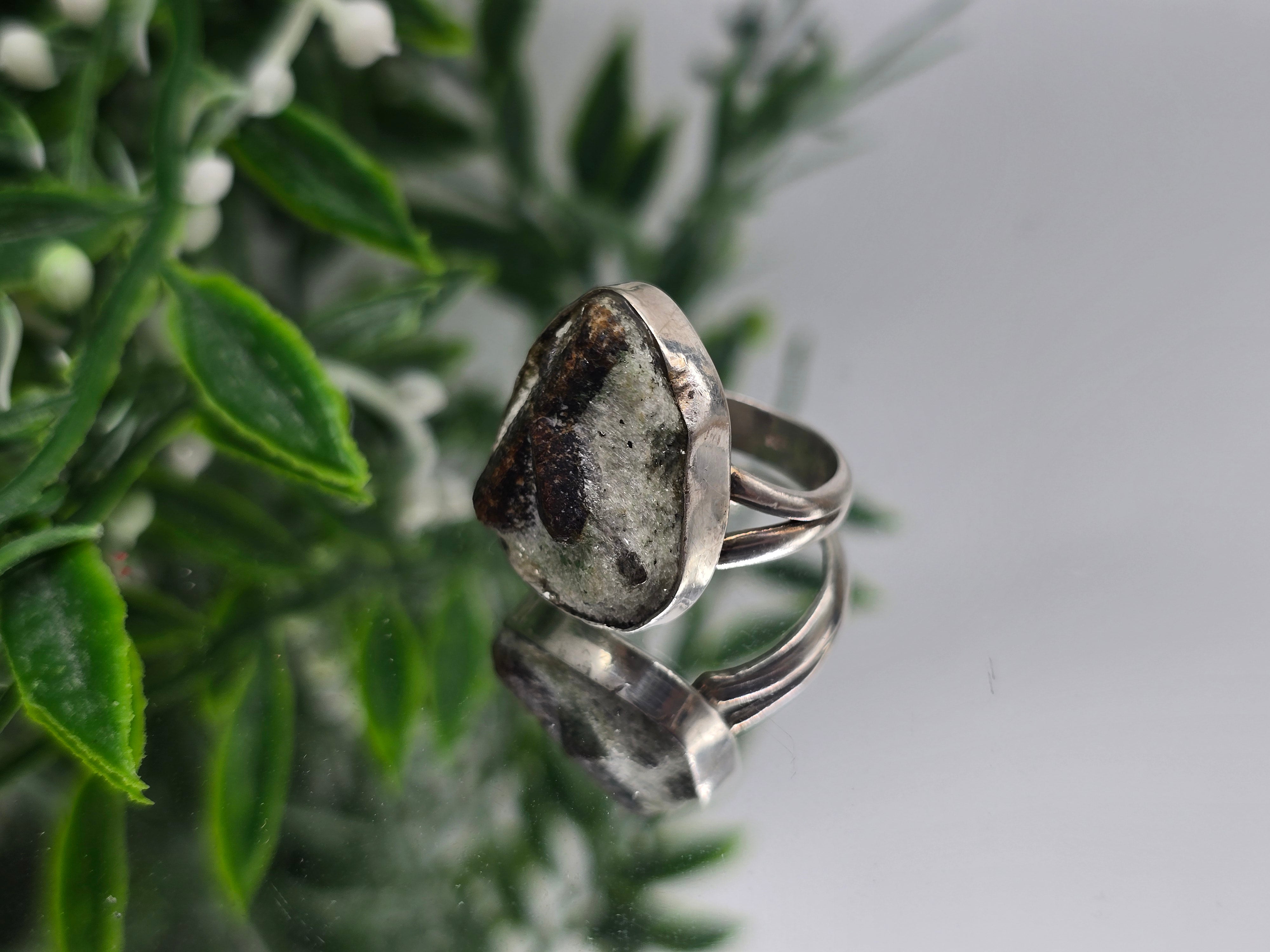 ✨ Staurolite 925 Sterling Silver Ring – Size 8 ✨ Crystal Wellness