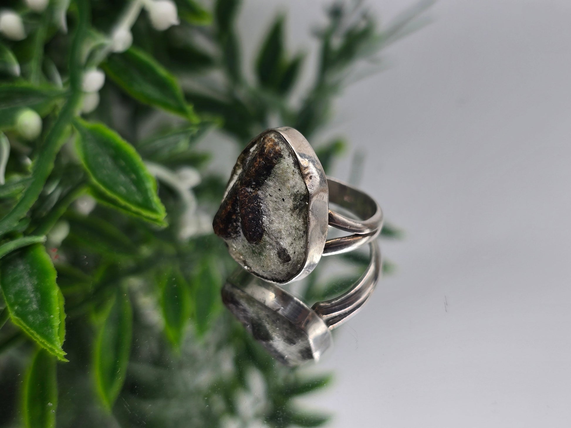 ✨ Staurolite 925 Sterling Silver Ring – Size 8 ✨ Crystal Wellness