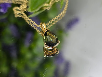 5ct Authentic Polished Moldavite Tear Drop 18ct Gold Vermeil Pendant 9x7mm 18ct Gold Vermeil Chain Included Crystal Wellness