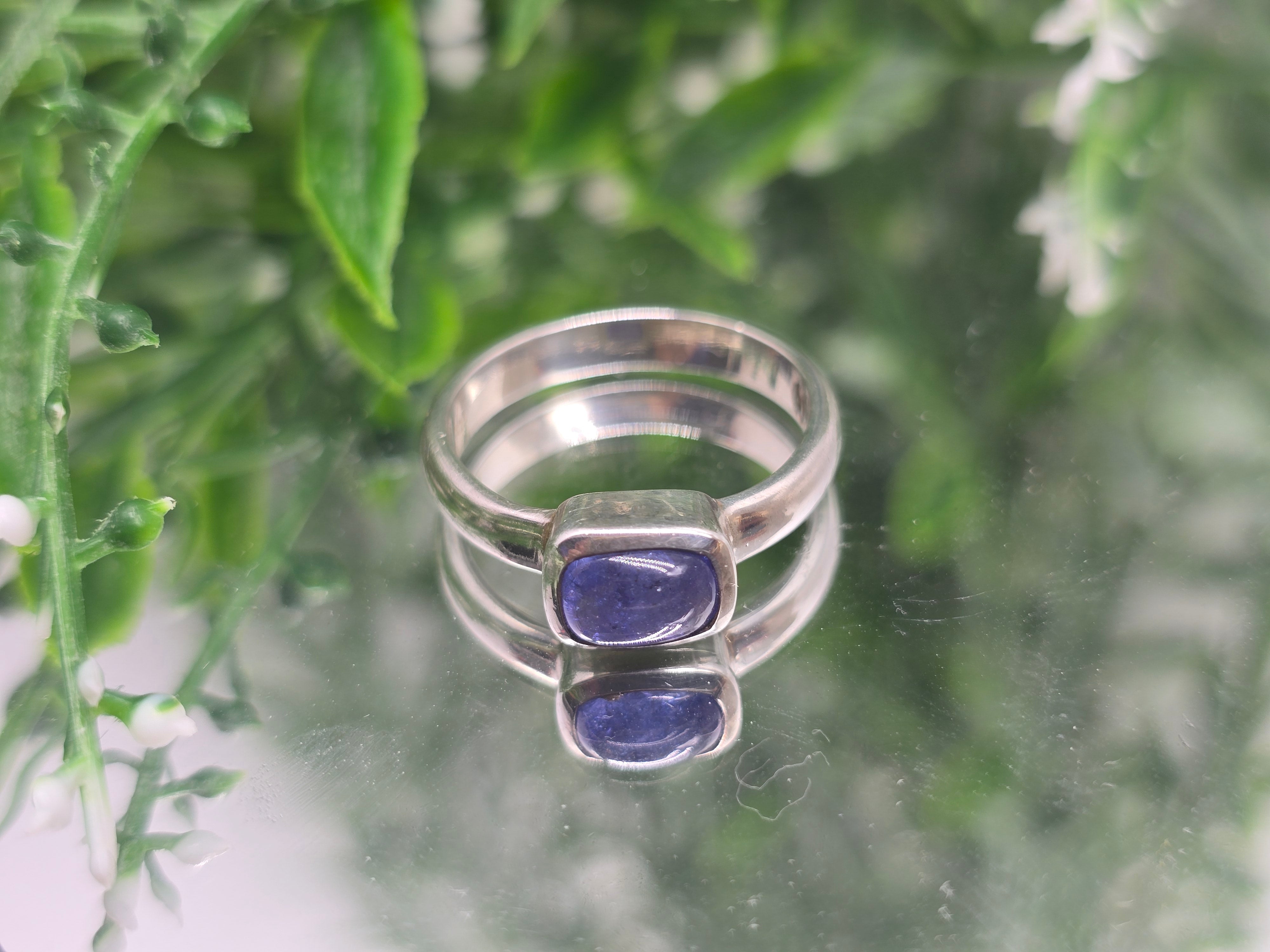 Elegant Tanzanite 925 Sterling Silver Ring Size 7.5 – Stone of Transformation, Calm & Higher Wisdom Crystal Wellness