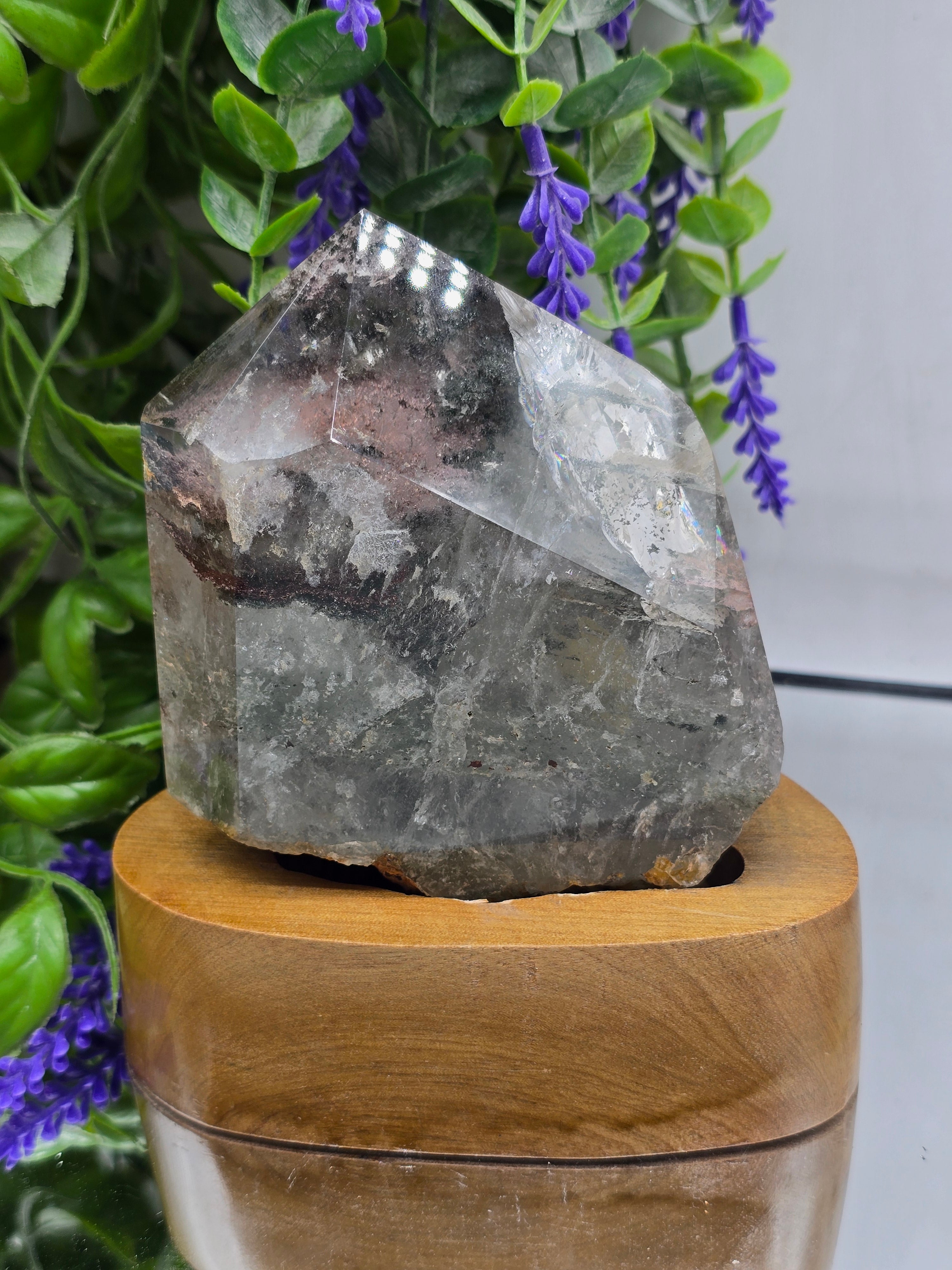 BLACK AND GREEN PHANTOM QUARTZ – “Protection & Renewal” – 12×5×3 cm Crystal Wellness