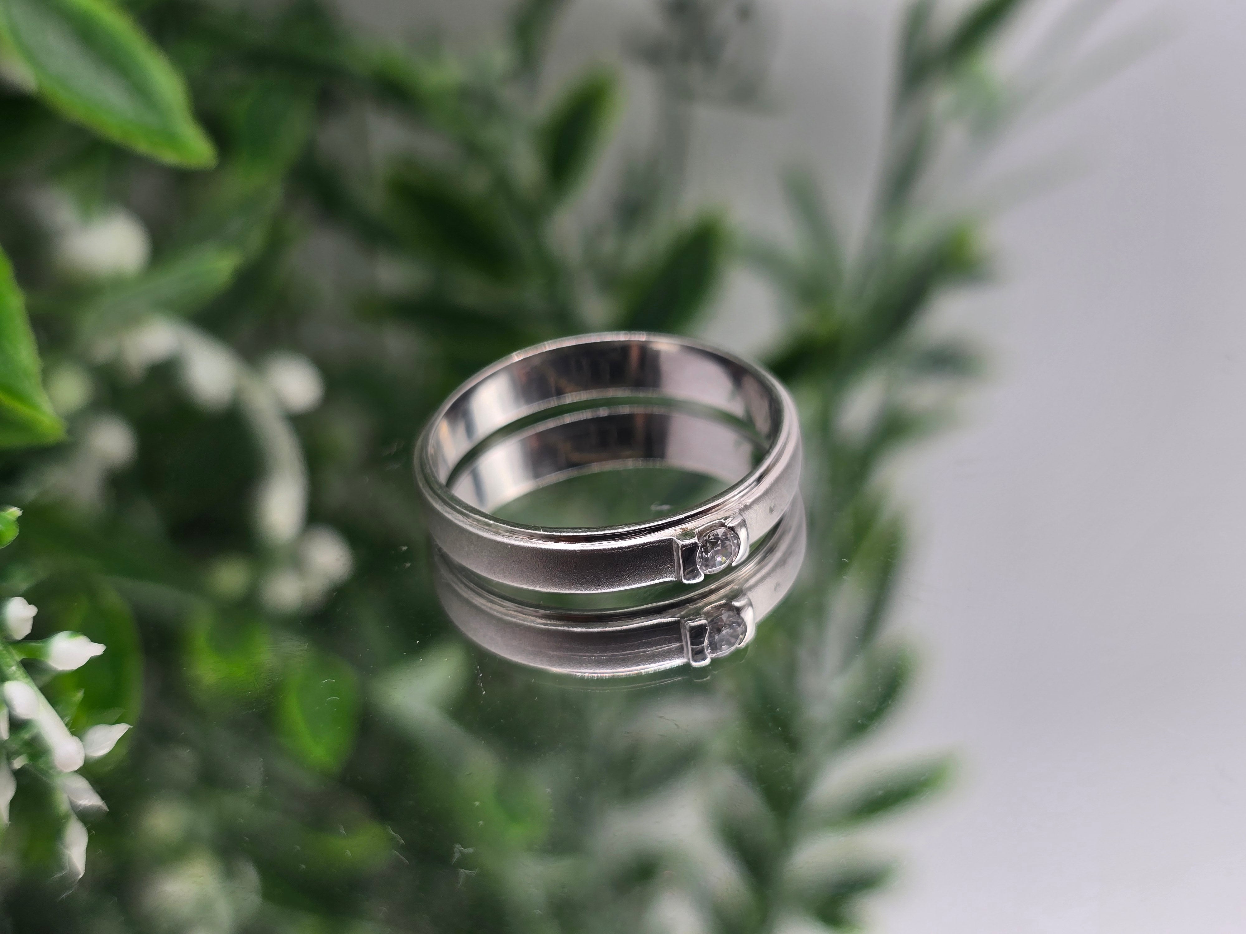 White Zircon Sterling Silver Ring – Timeless Elegance & Inner Clarity Crystal Wellness