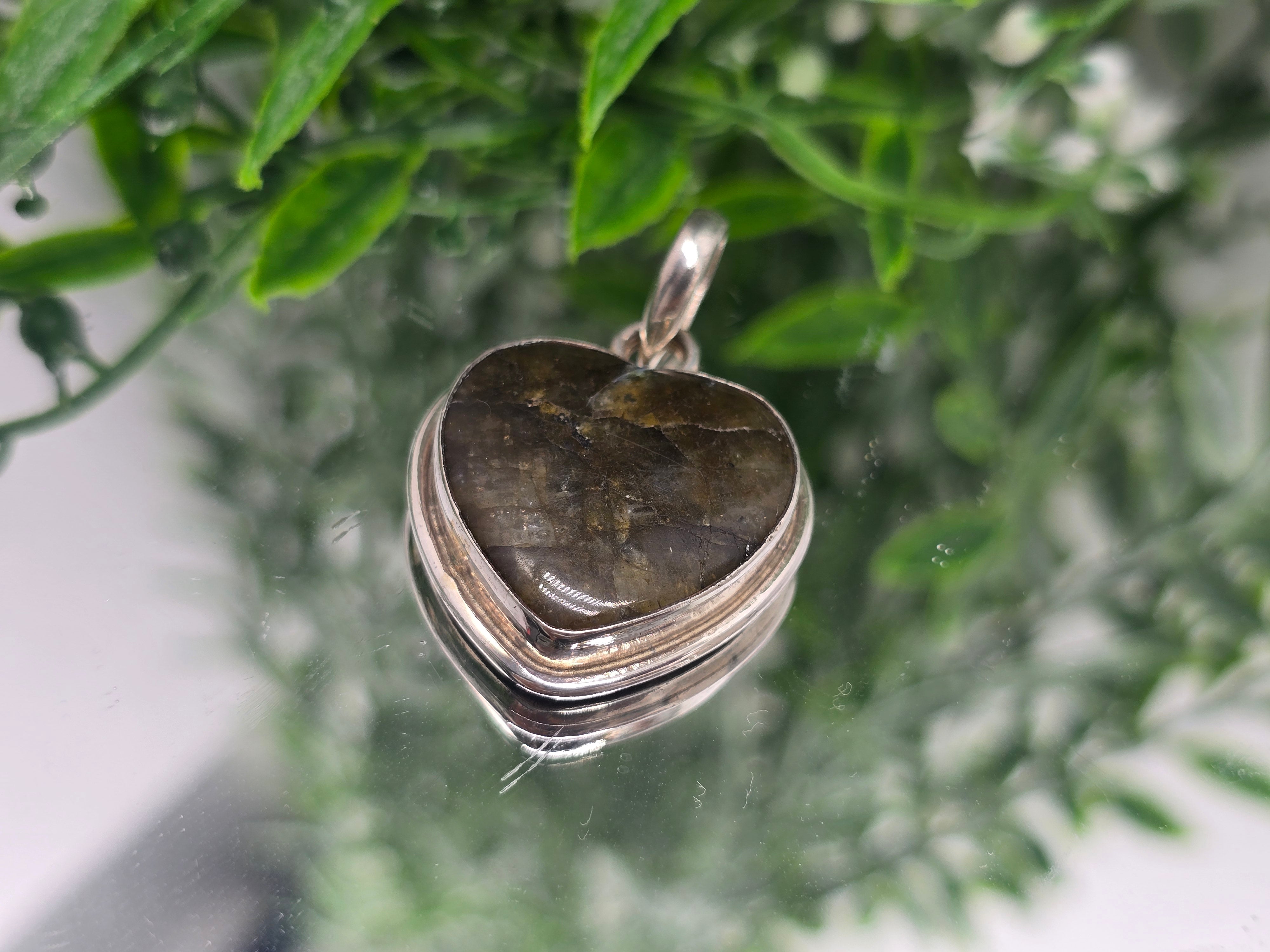 Labradorite Heart Pendant 925 Sterling Silver – Transformation, Protection & Intuition Crystal Necklace Crystal Wellness